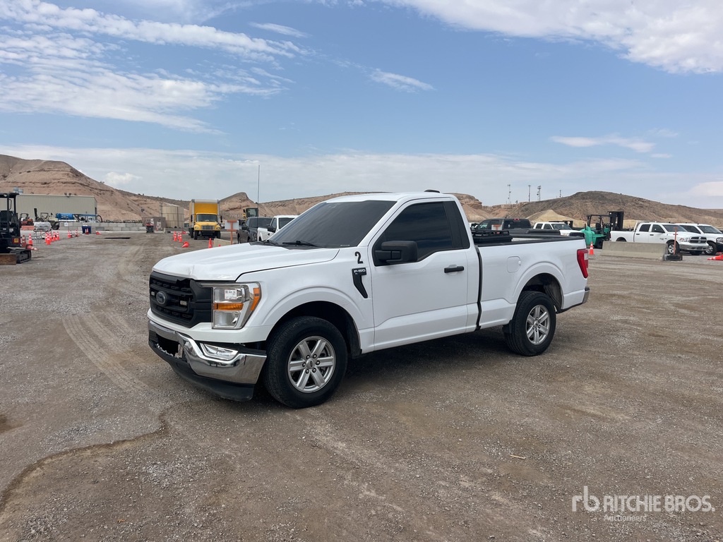 General Appearance with Featured Photo