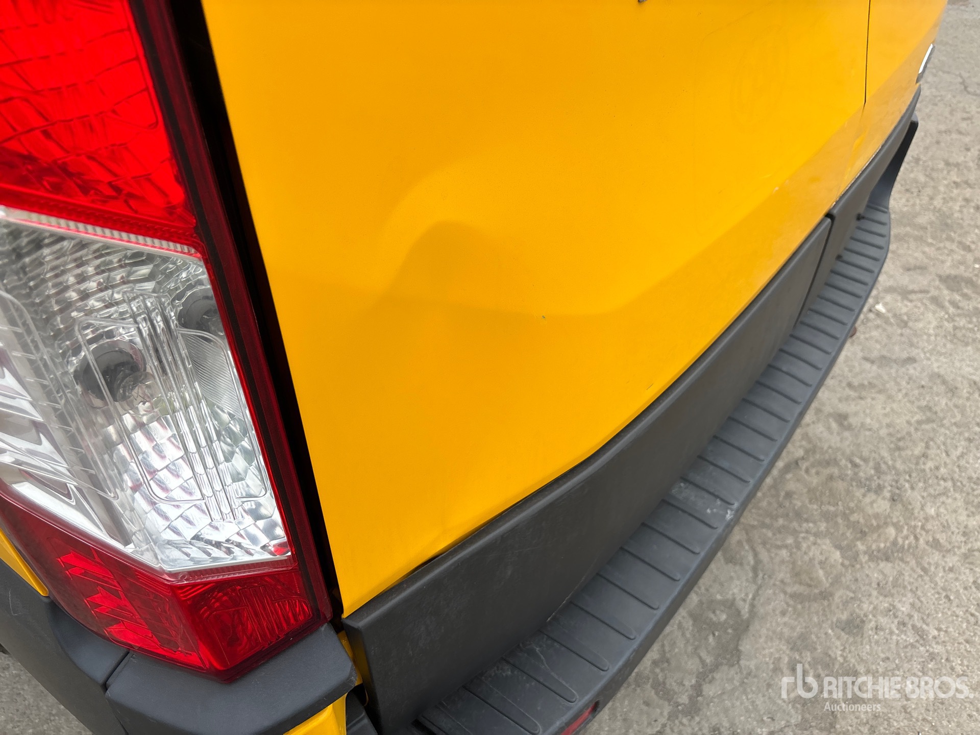 2021 Ford TRANSIT 250