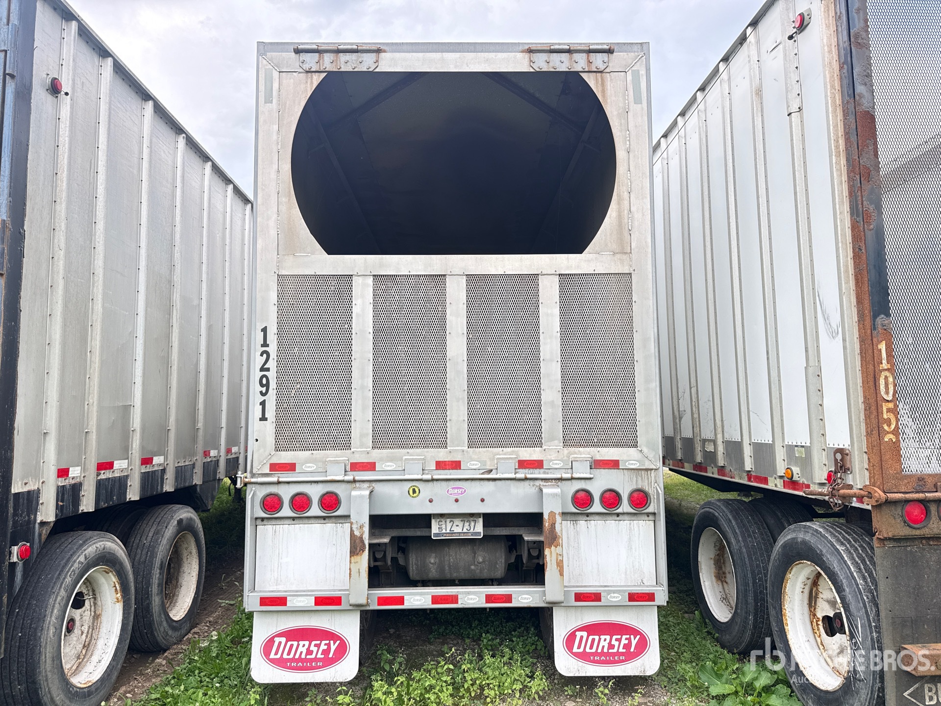 2025 Dorsey CV42