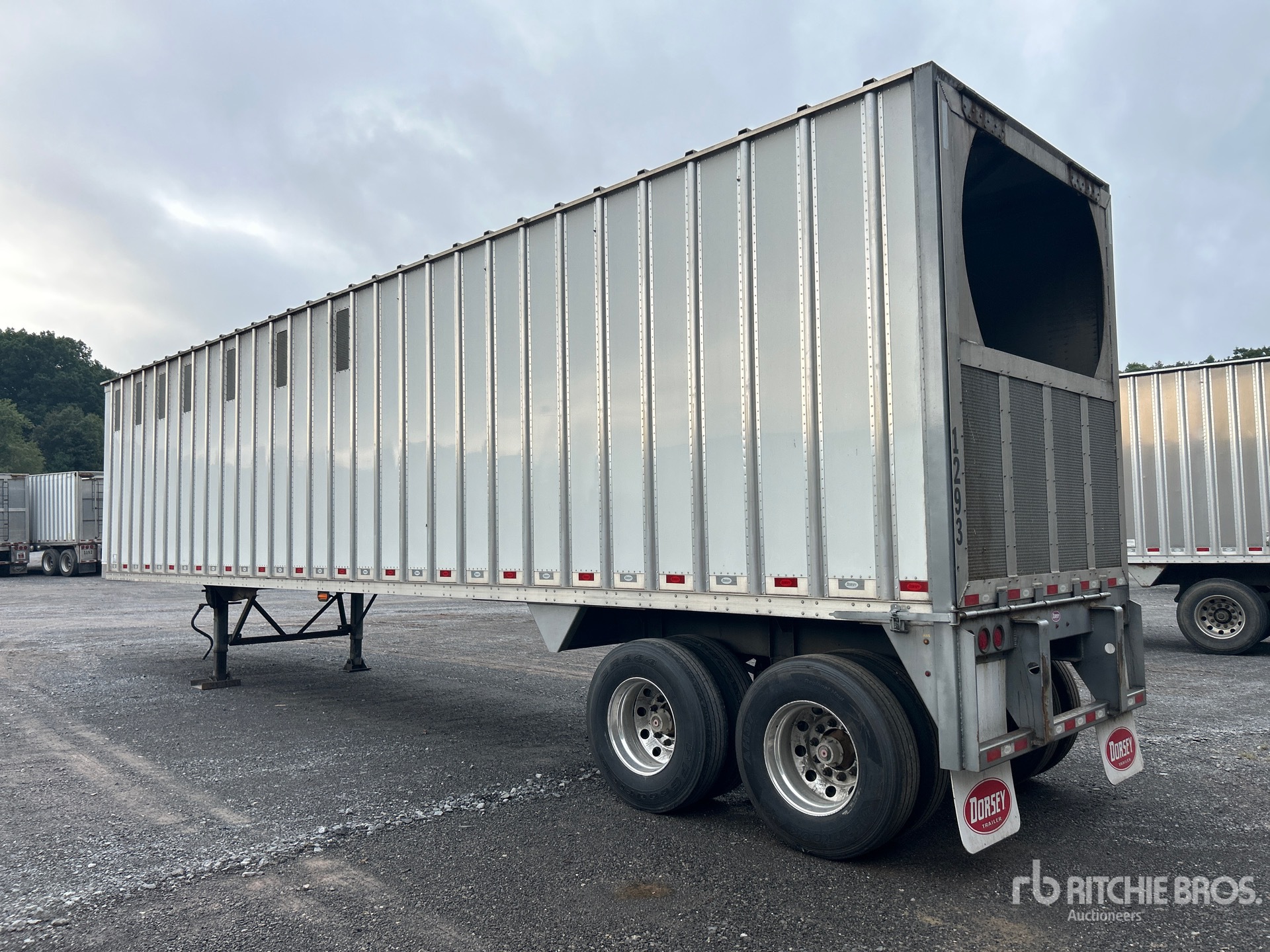 2025 Dorsey CV42