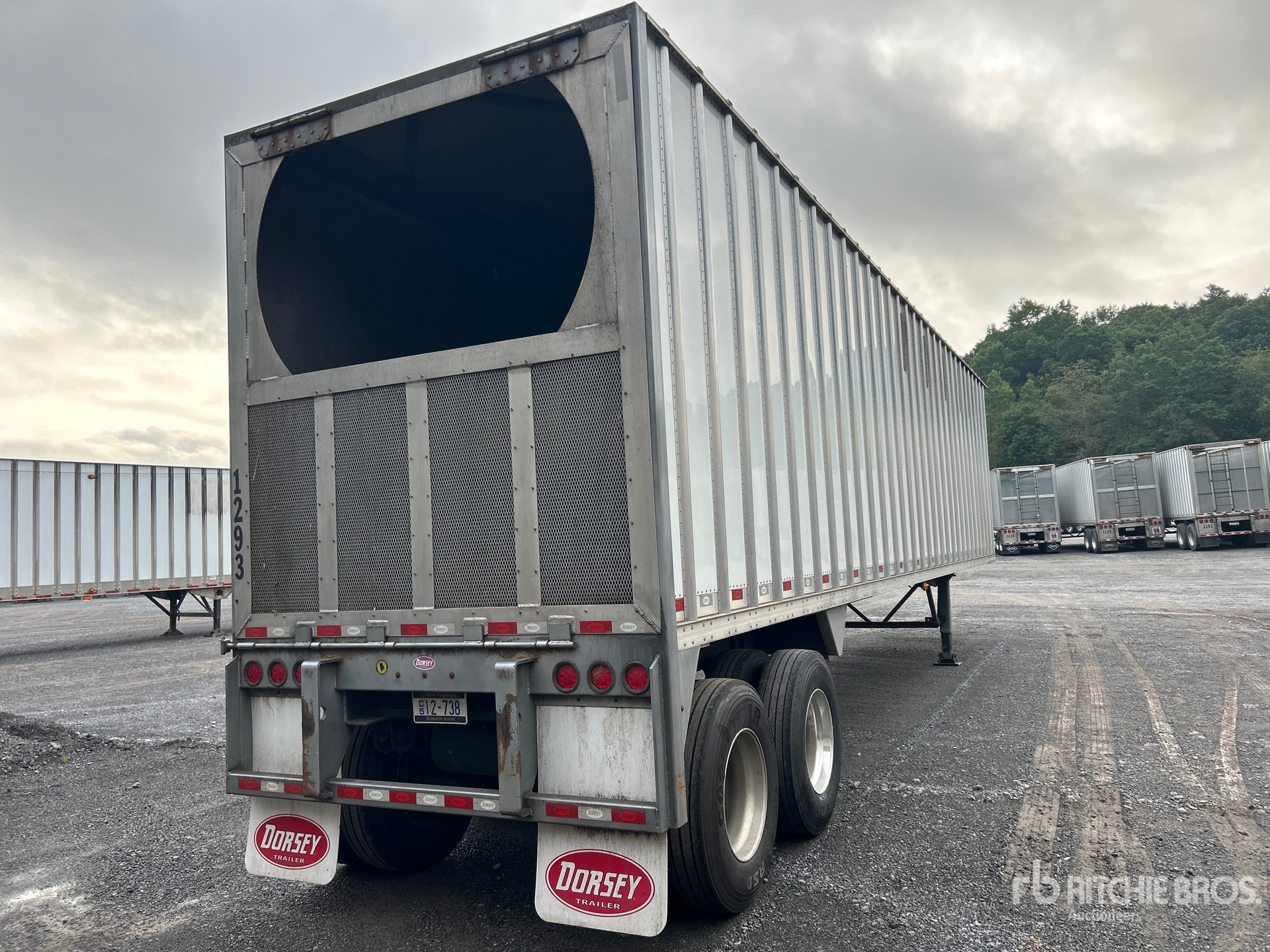 2025 Dorsey CV42