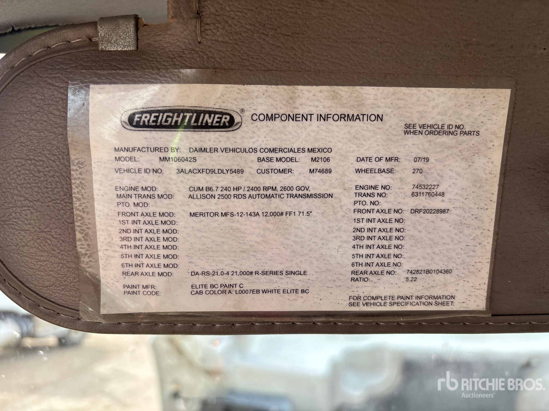 2020 Freightliner M2