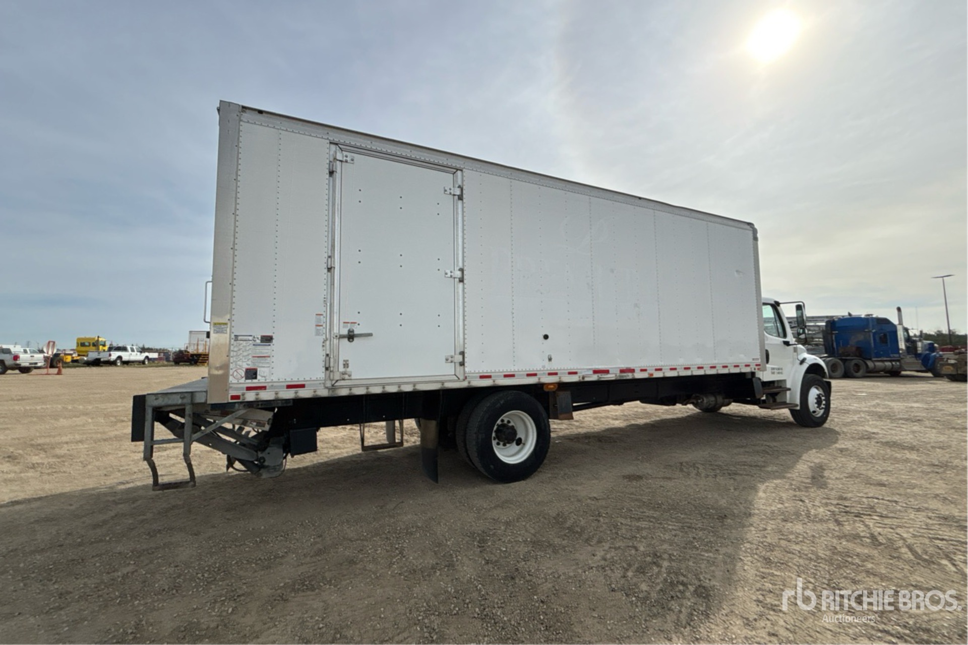 2020 Freightliner M2