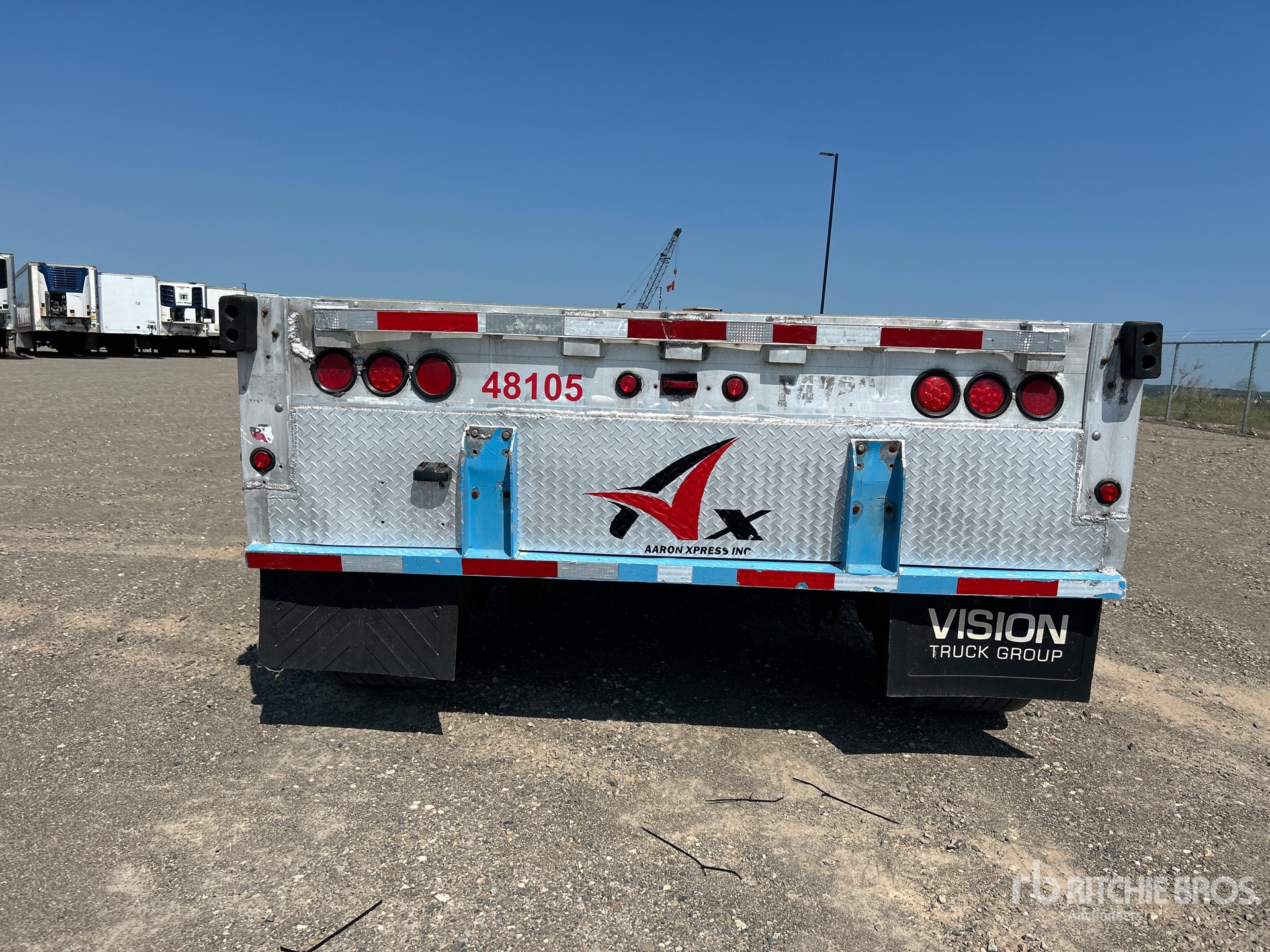 2004 Wilson 48 ft T/A Spread Axle