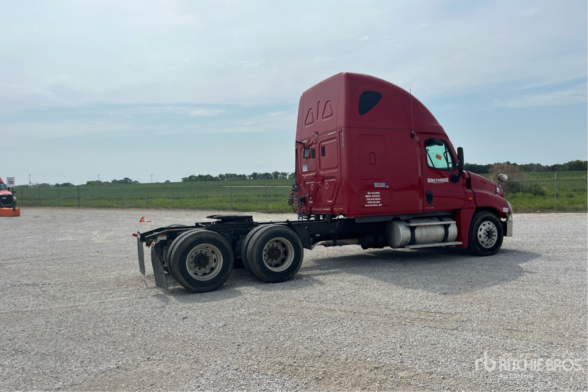 2011 Freightliner CASCADIA 125