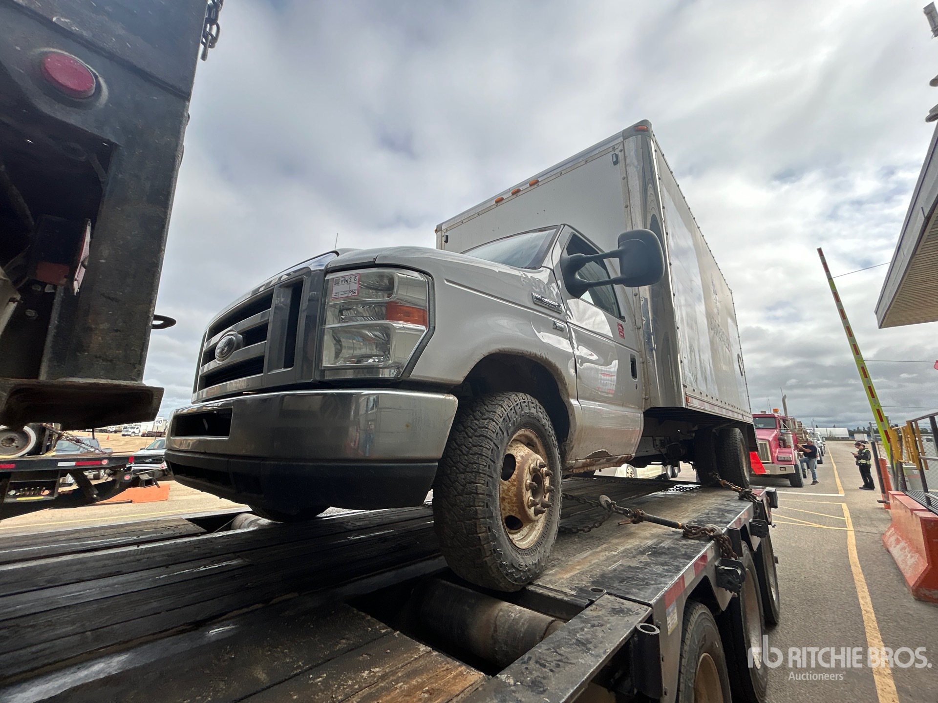 2011 Ford ECONOLINE E-450