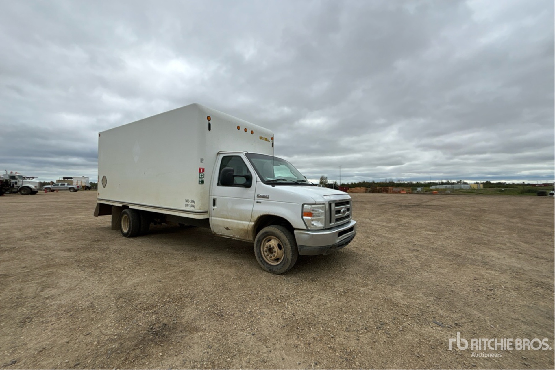 2012 Ford E450