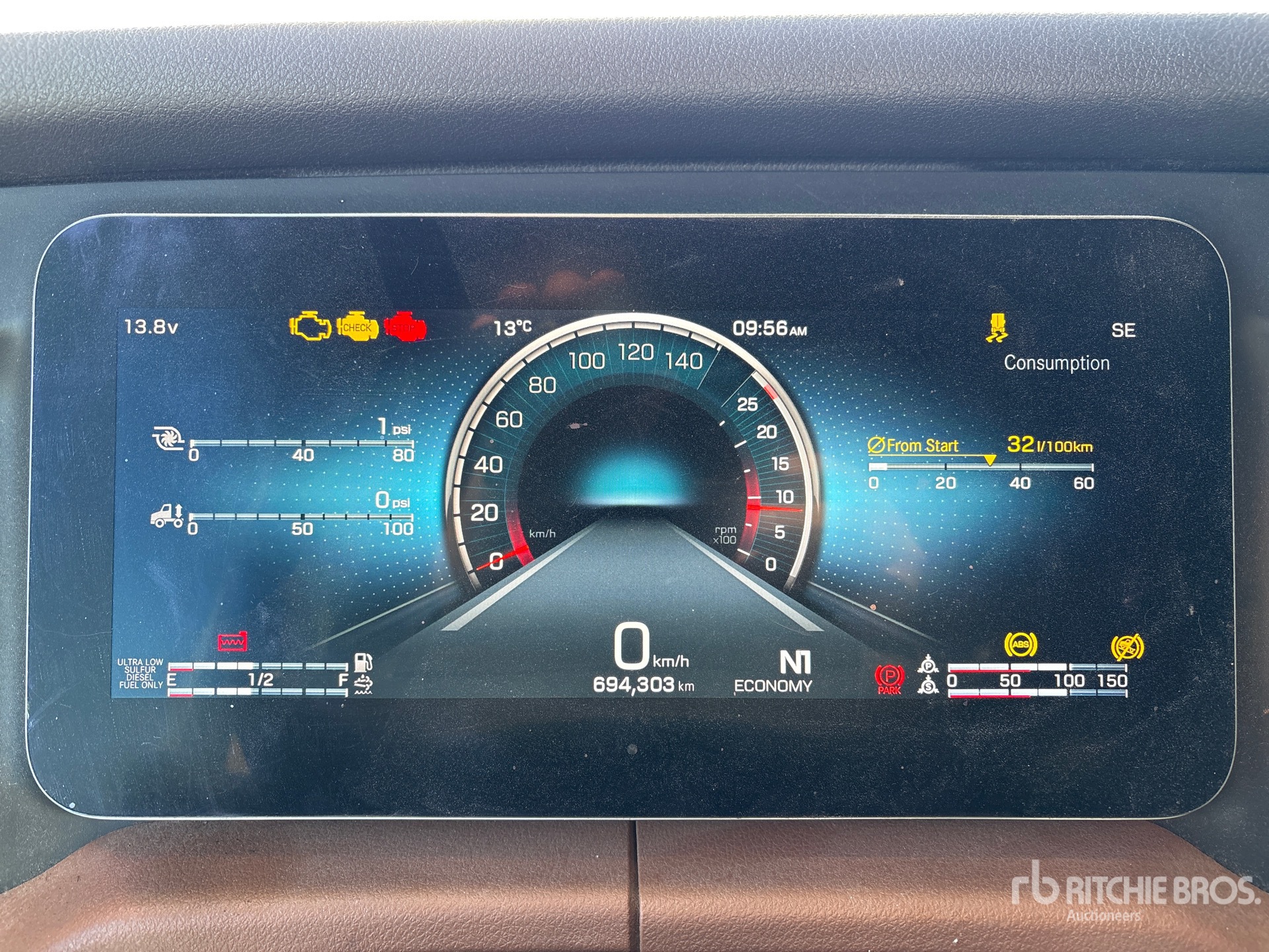 2022 Freightliner CASCADIA 113
