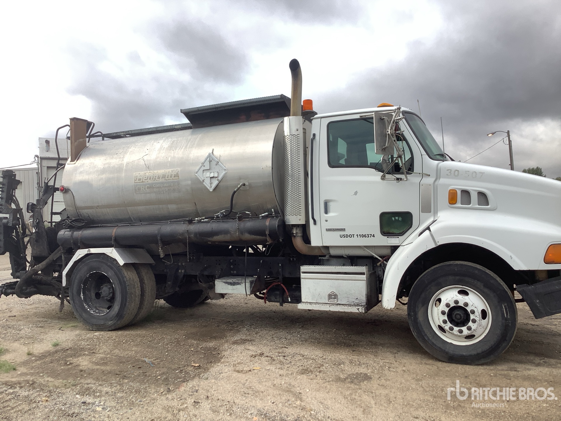 2000 Sterling A9500