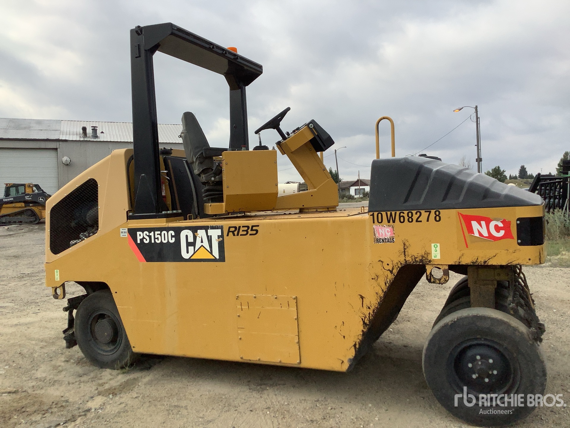 Caterpillar 9 Wheel
