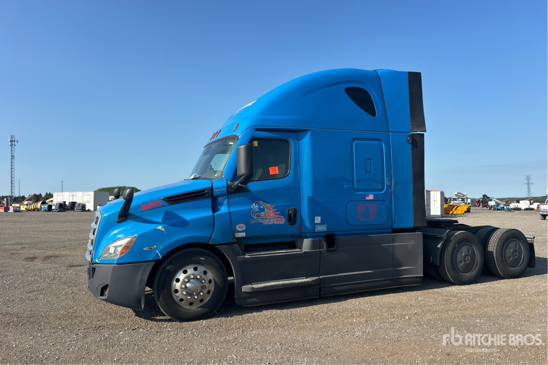 2021 Freightliner CASCADIA 126