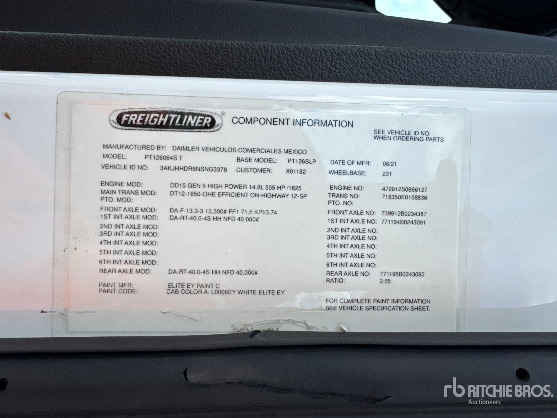 2022 Freightliner CASCADIA 126