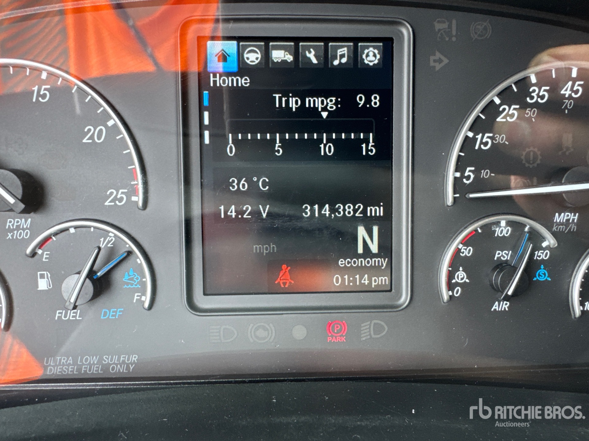 2022 Freightliner CASCADIA 126