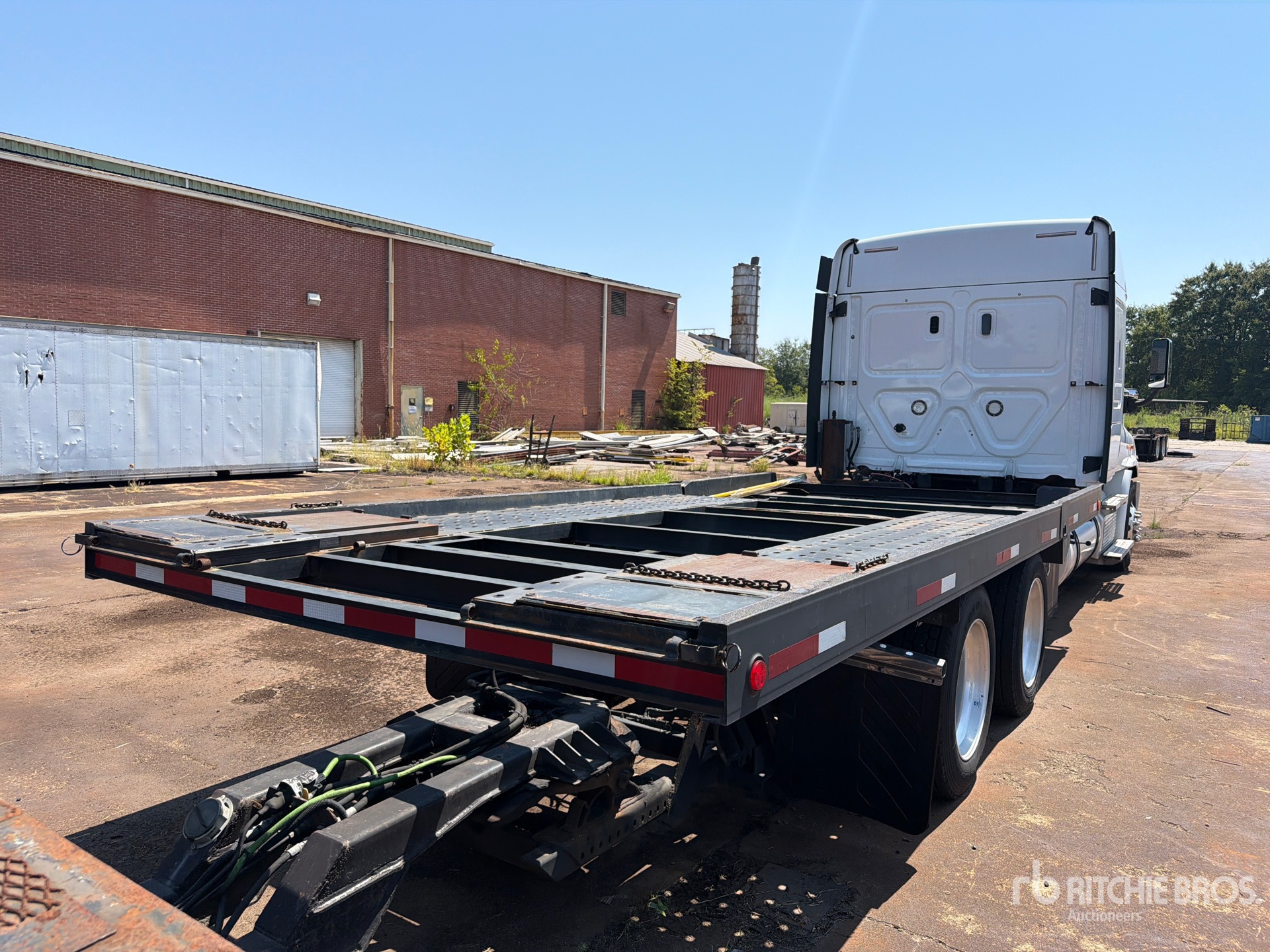 2020 Freightliner CASCADIA 113
