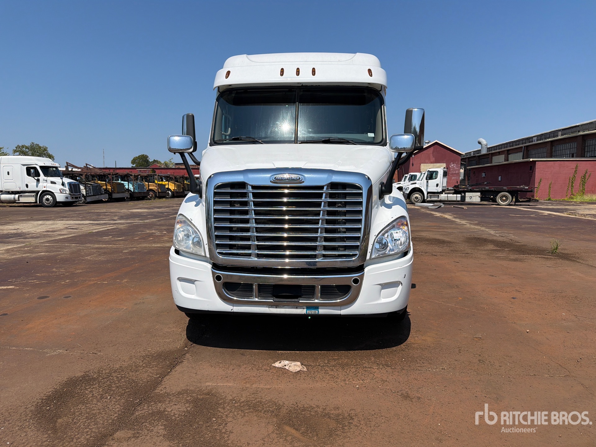 2020 Freightliner CASCADIA 113