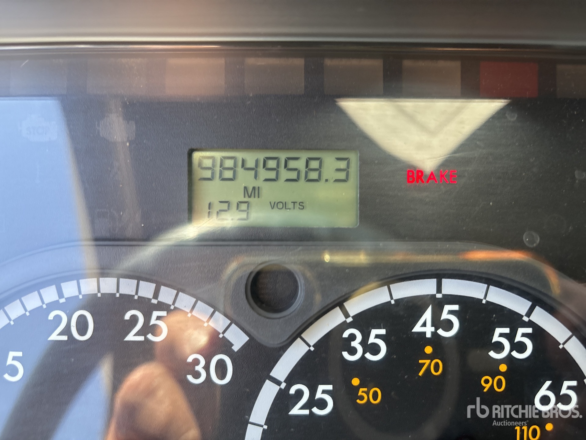 2015 Freightliner Cascadia 113