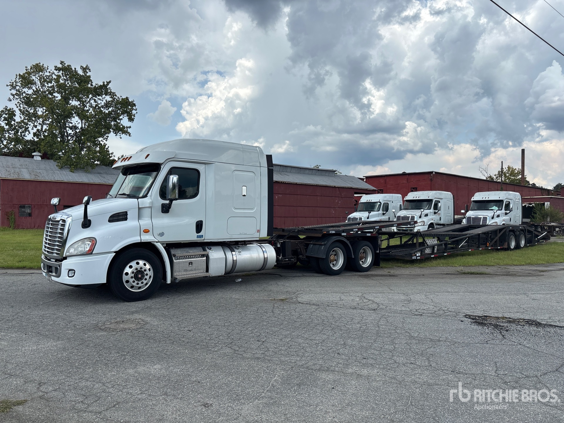 General Appearance with Featured Photo