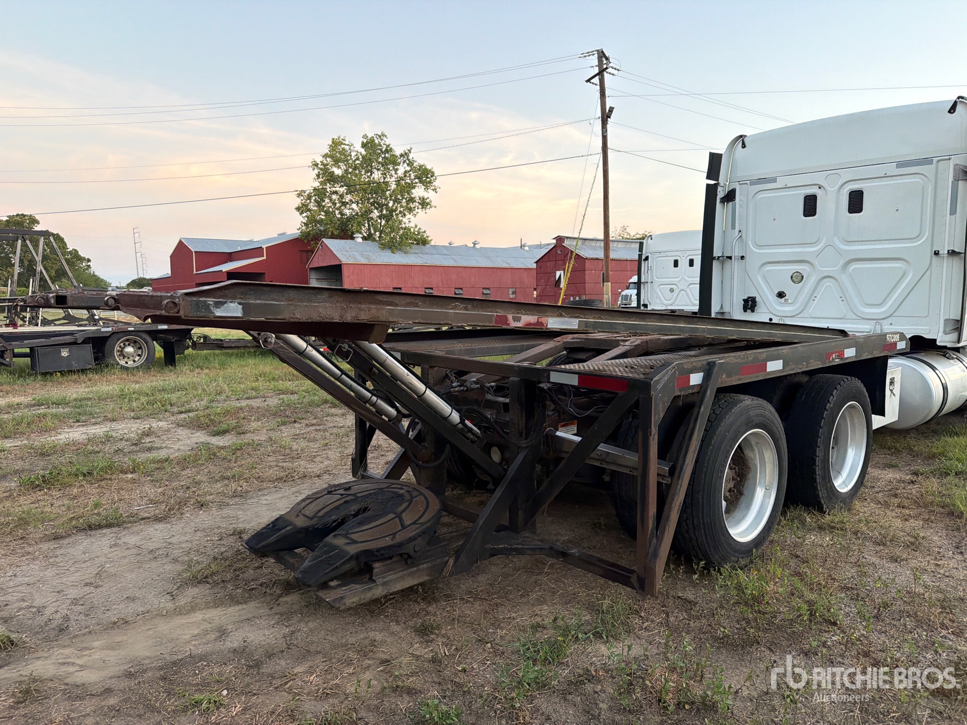 2015 Freightliner CASCADIA 113