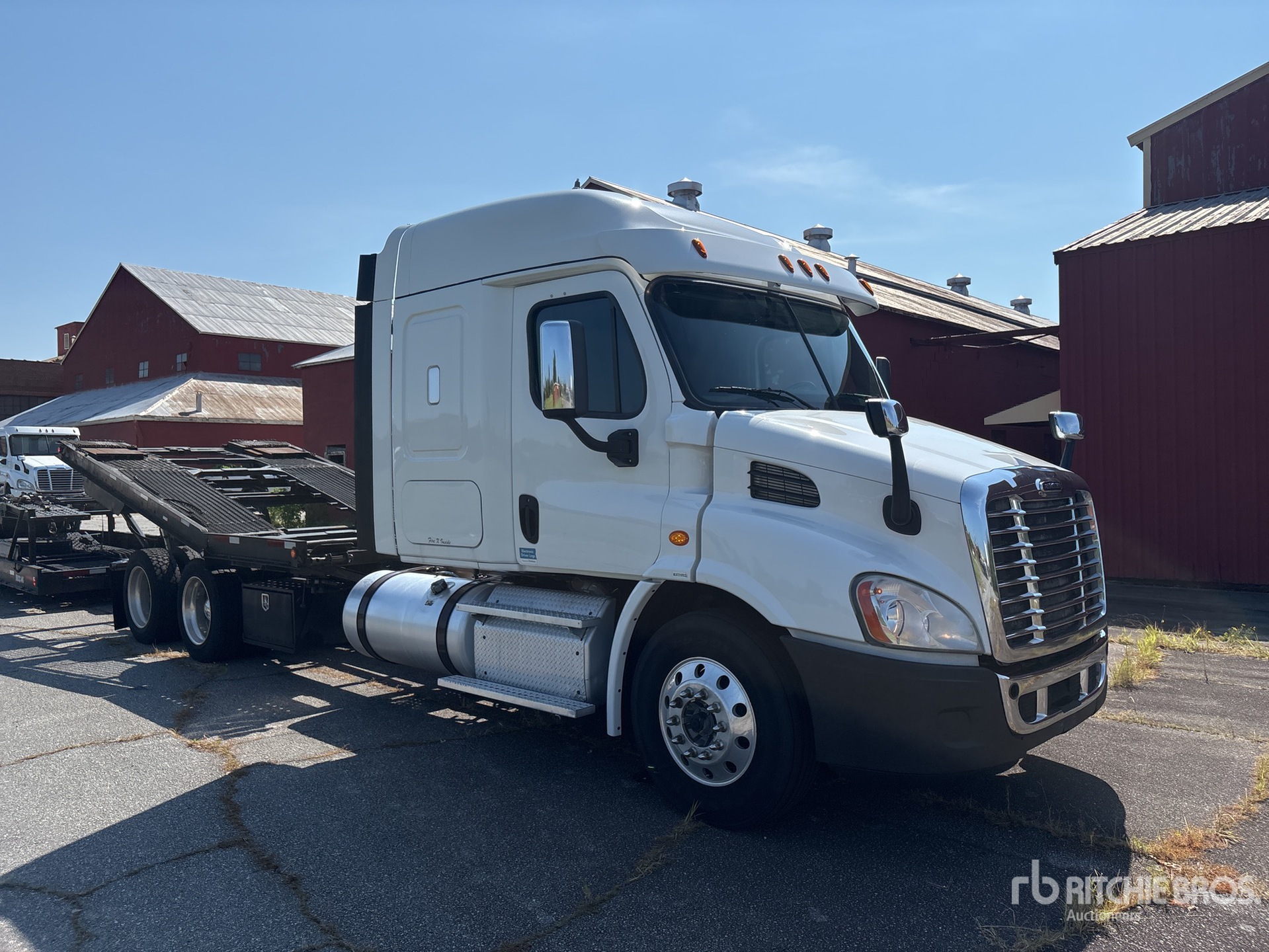 2019 Freightliner Cascadia 113