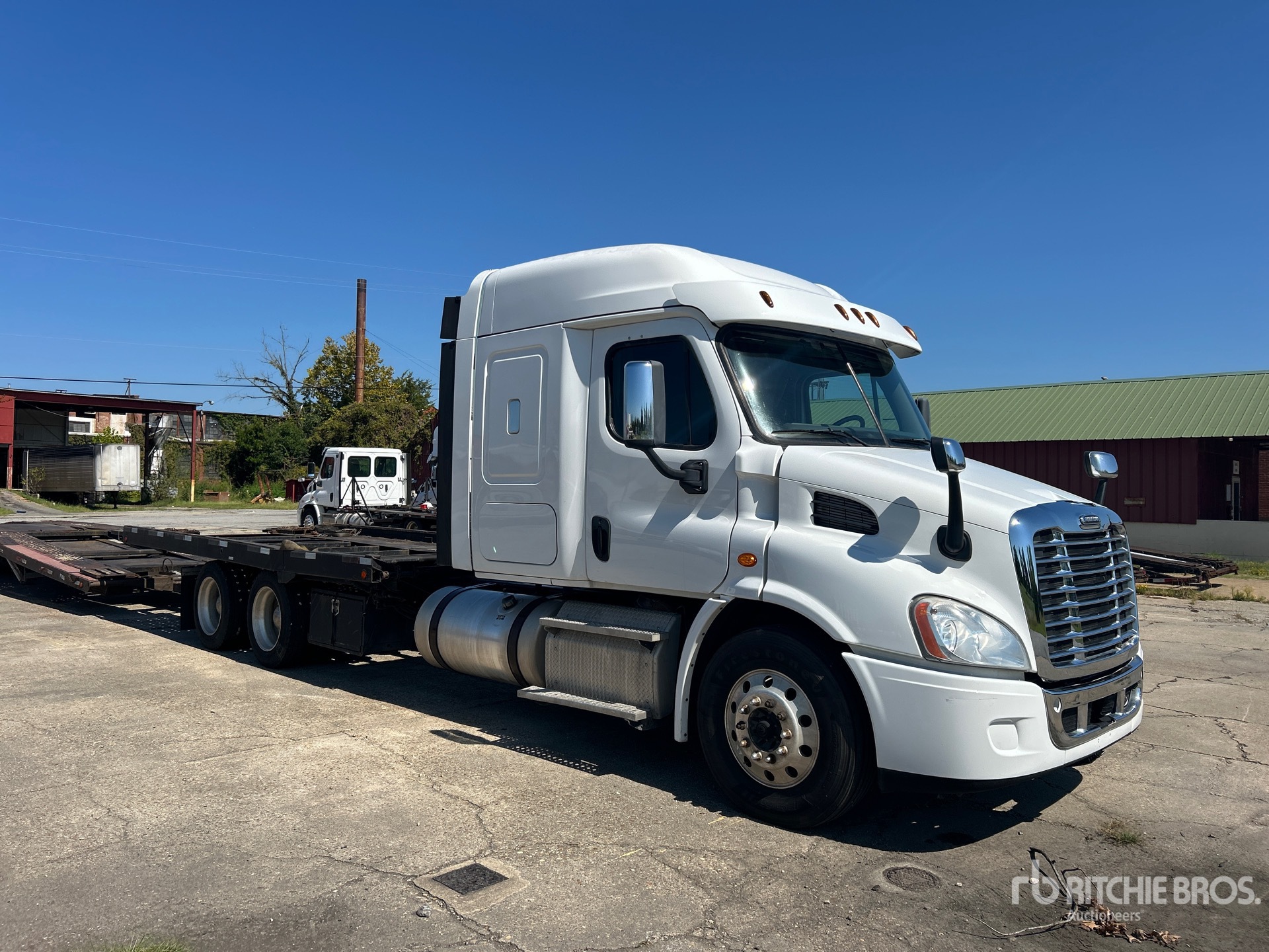 2019 Freightliner CASCADIA 113