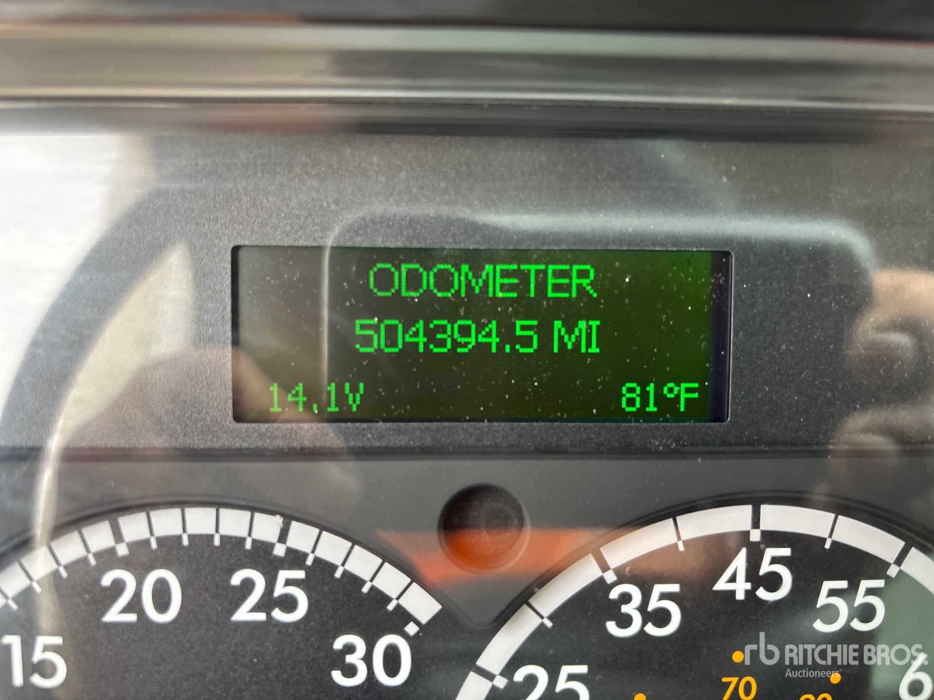 2017 Freightliner M2 106