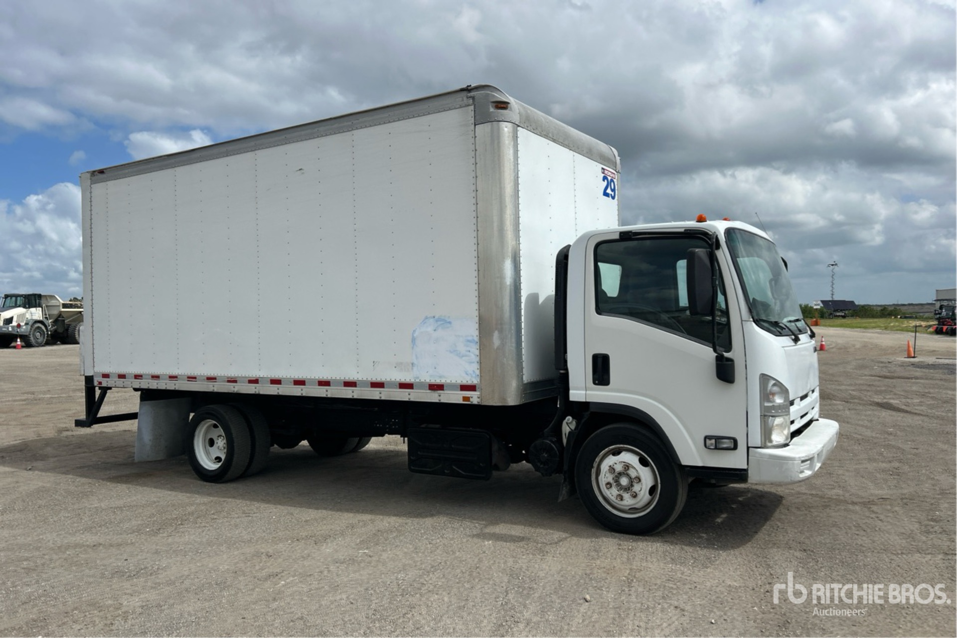 2015 Isuzu NQR