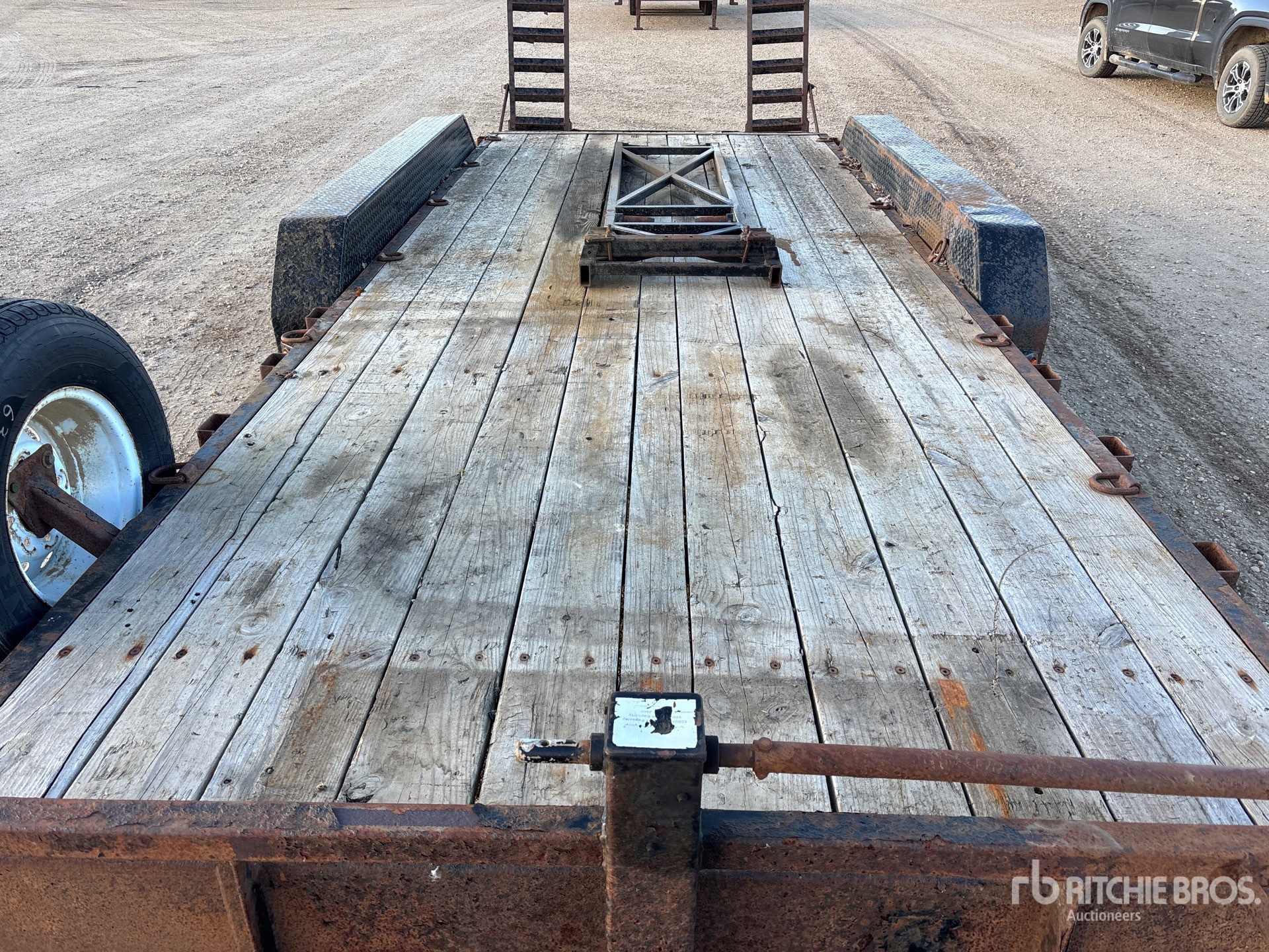 2015 Load Trail 17078 LB 20 FT TRI/A