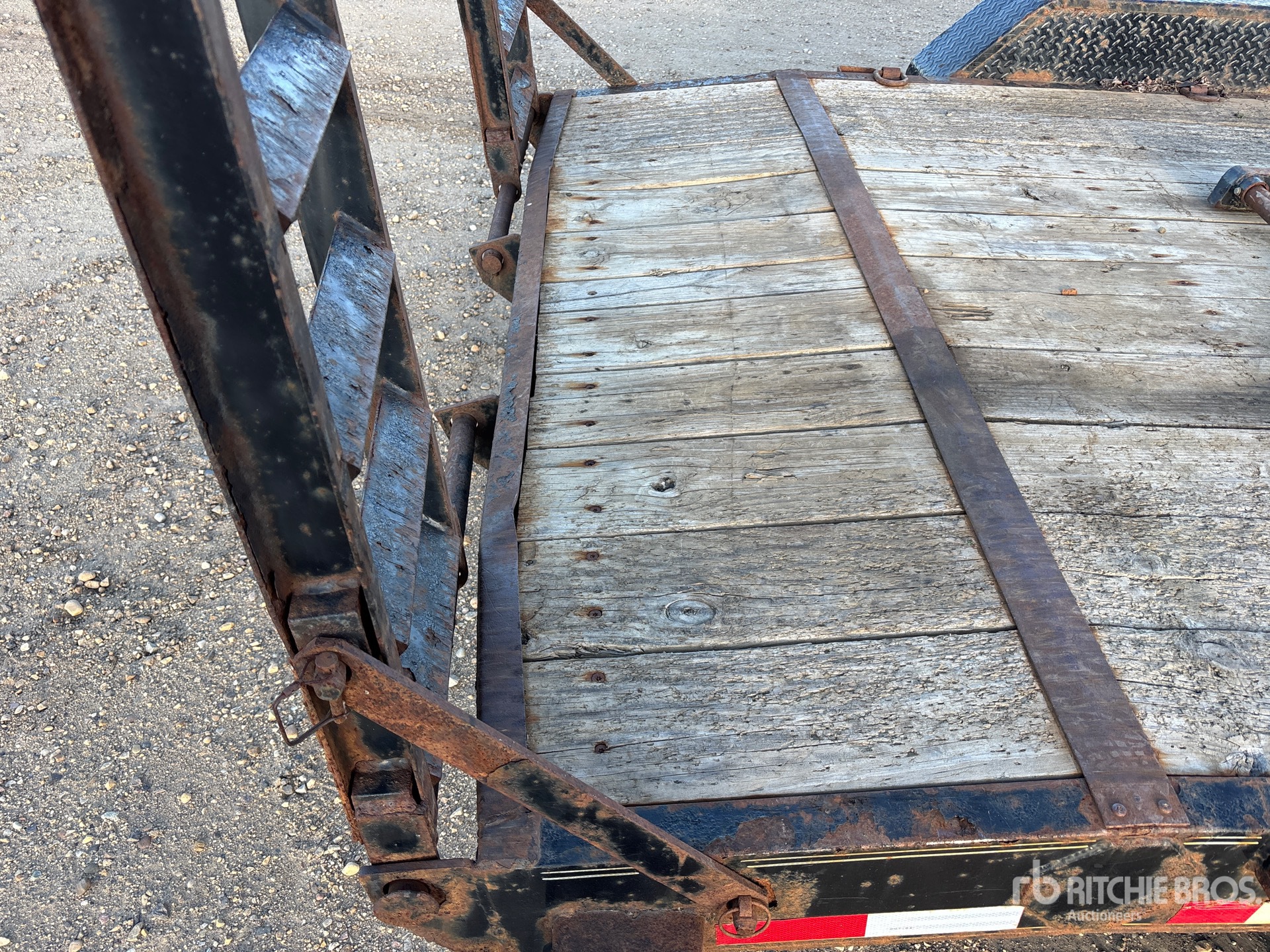 2015 Load Trail 17078 LB 20 FT TRI/A