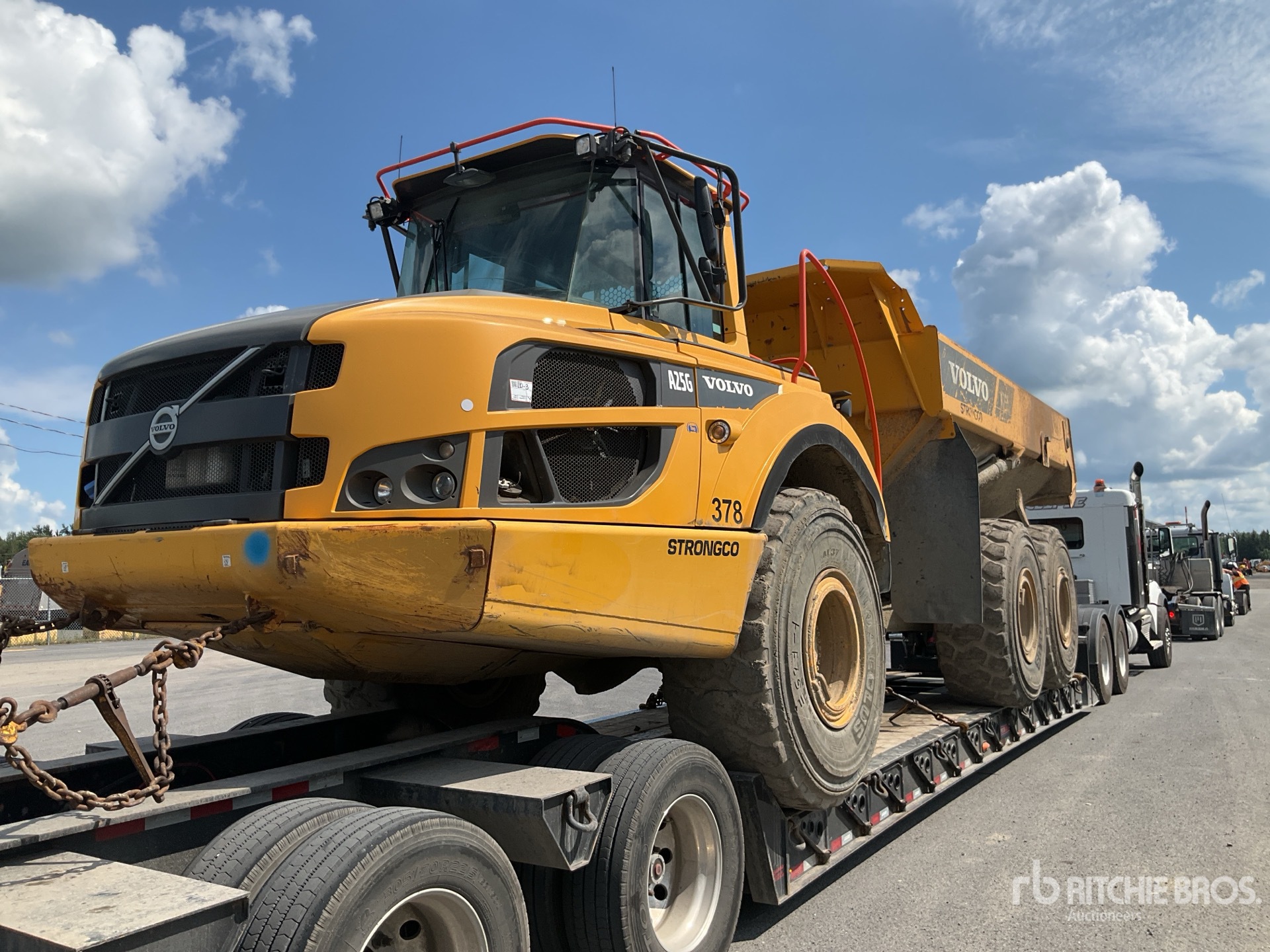 Photo of 2018 Volvo A25G