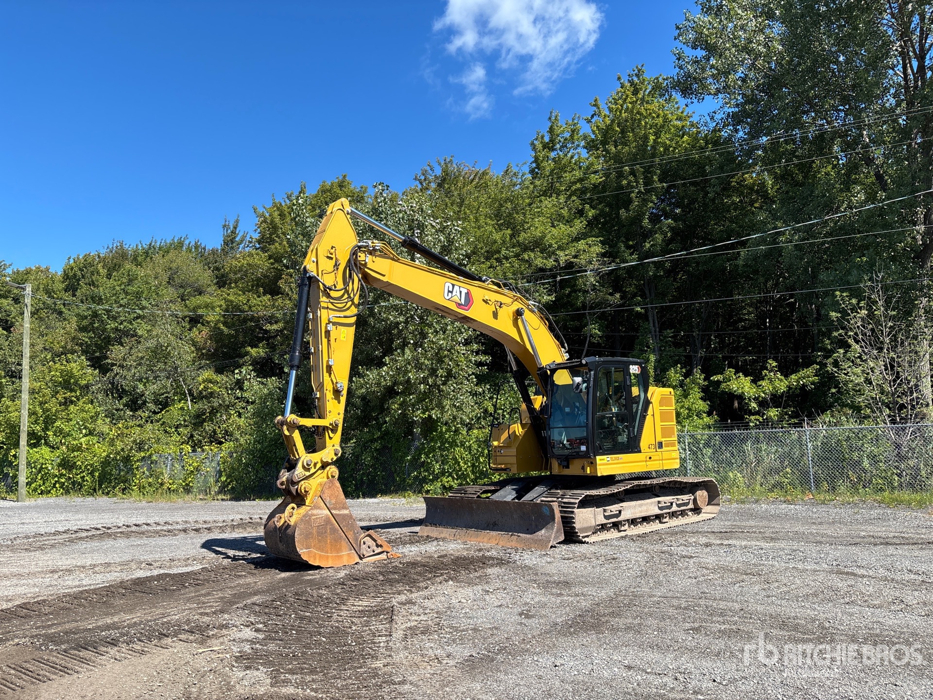 Photo of 2022 Caterpillar 325
