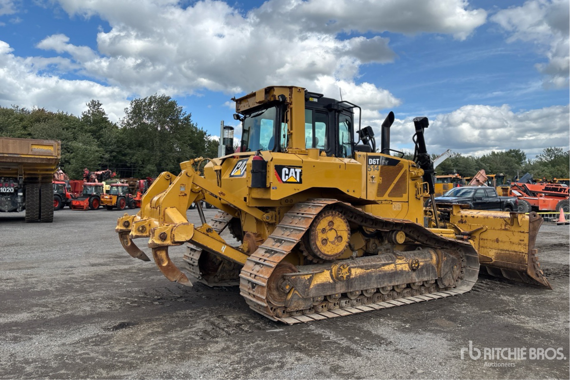 2014 Caterpillar D6T XW