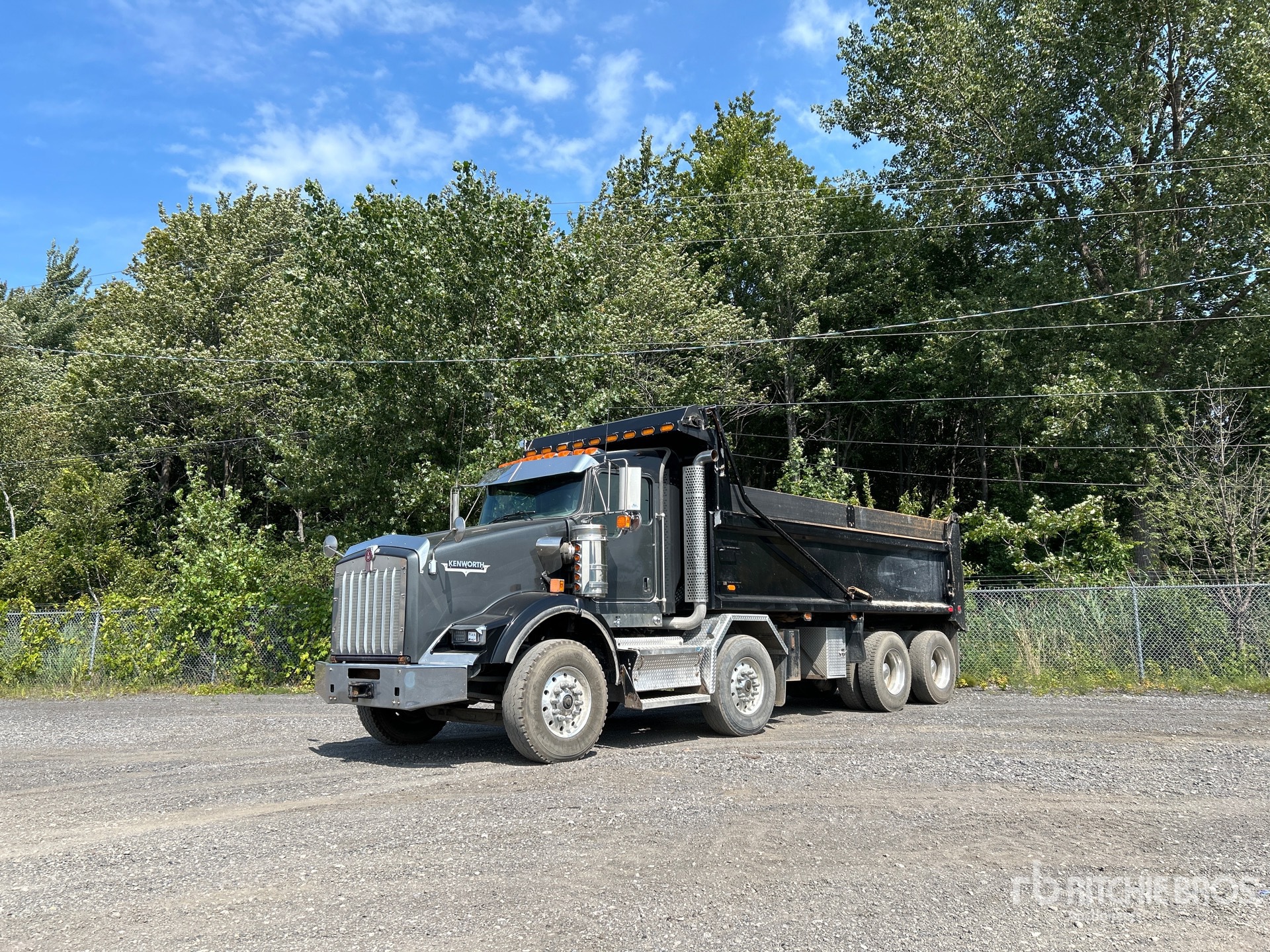 2022 Kenworth T800
