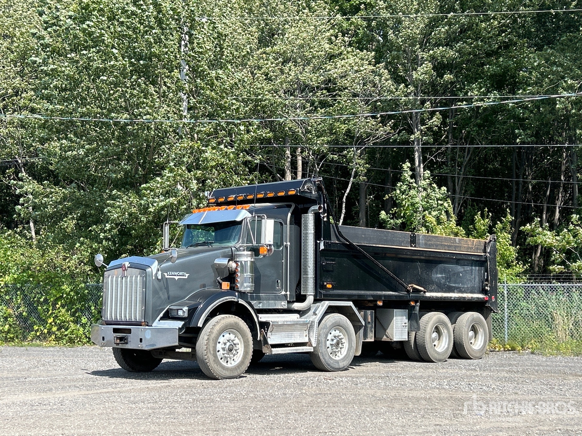2022 Kenworth T800