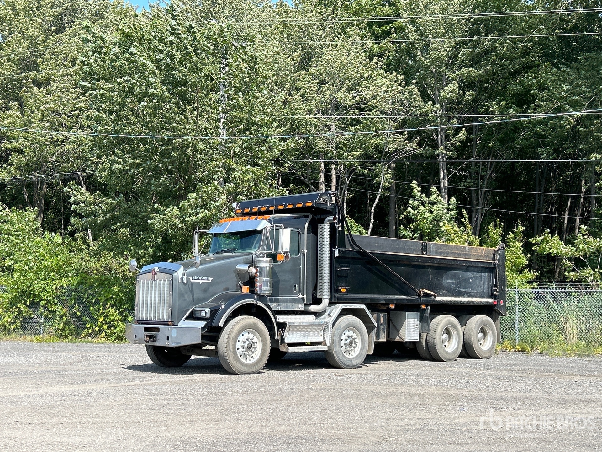 2022 Kenworth T800