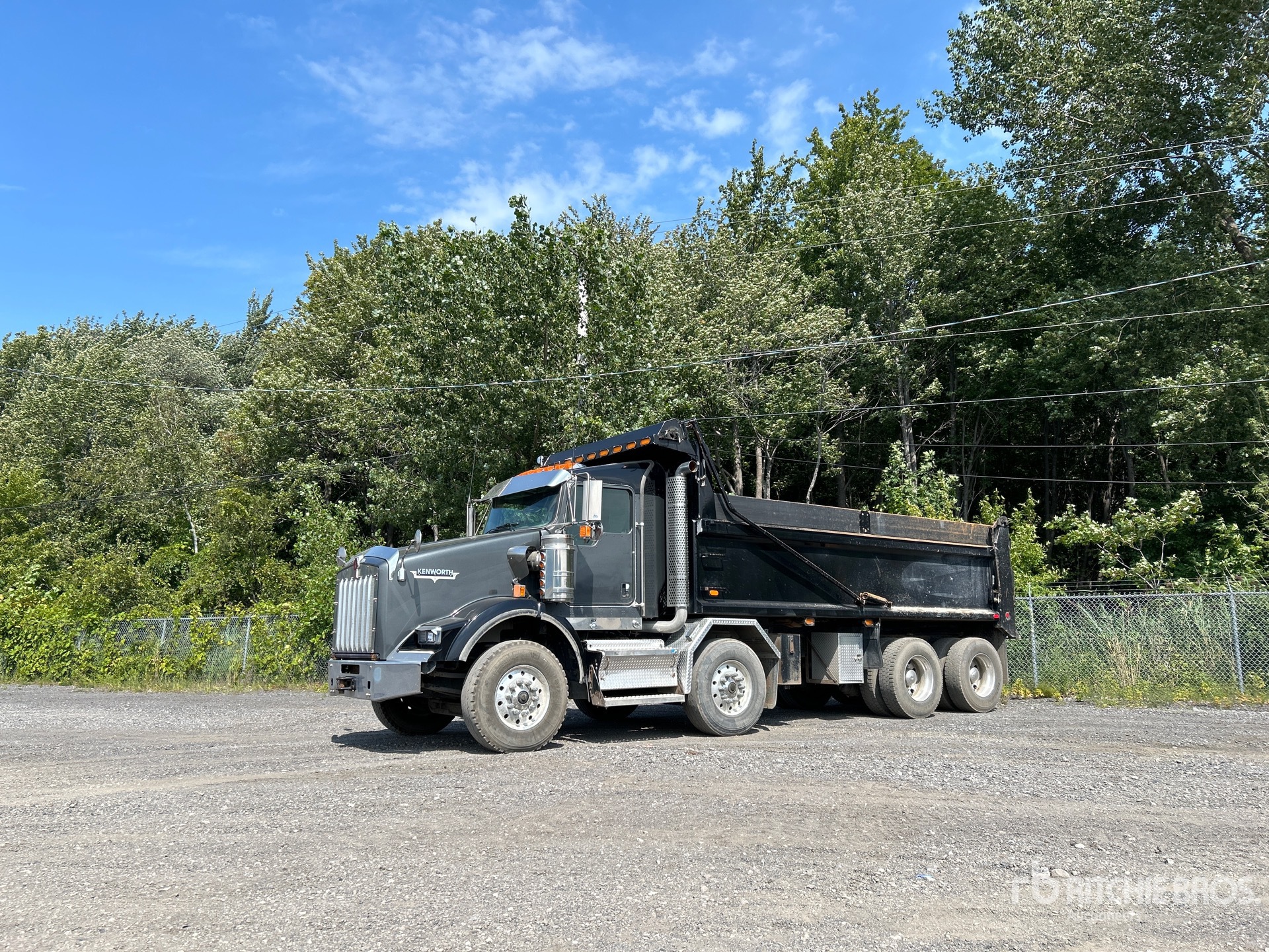 2022 Kenworth T800