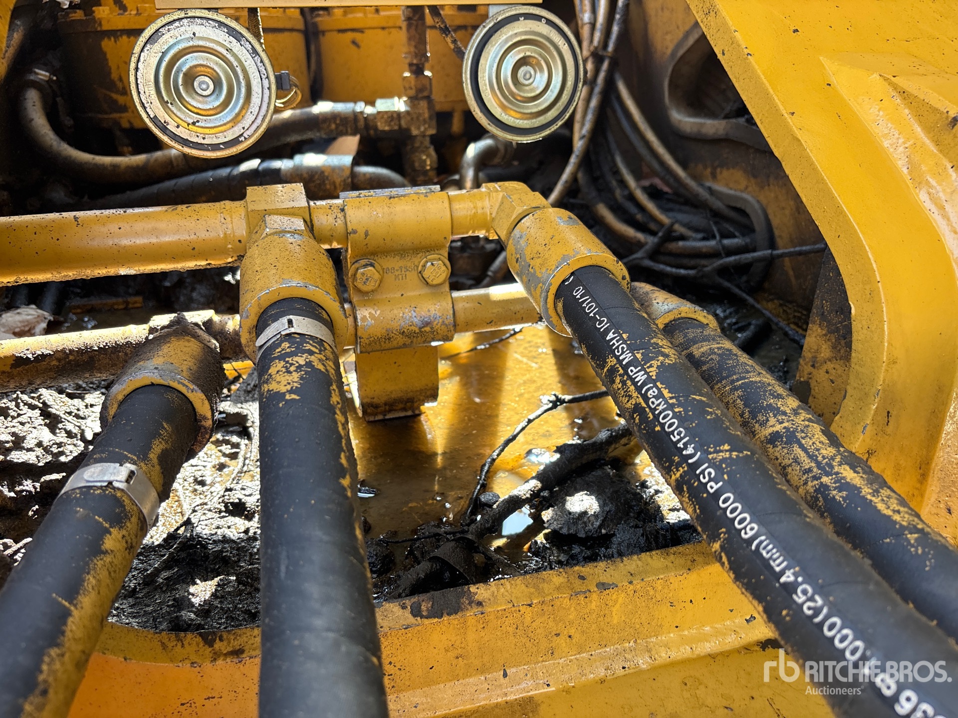 2005 Caterpillar 345C L