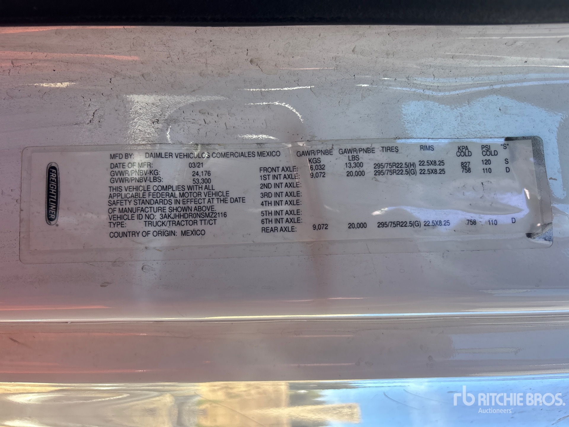 2022 Freightliner CASCADIA 126