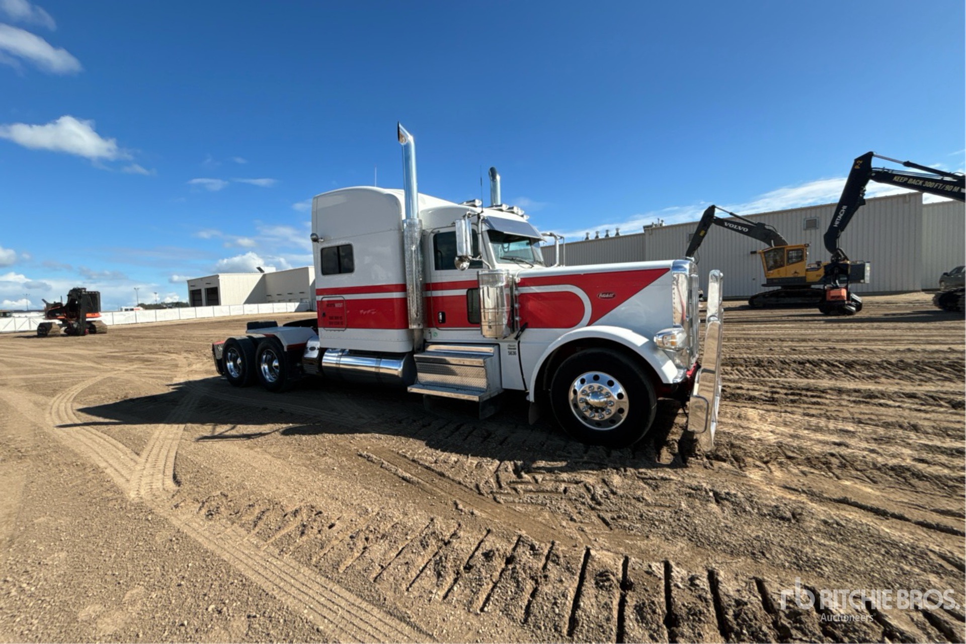 2020 Peterbilt 389