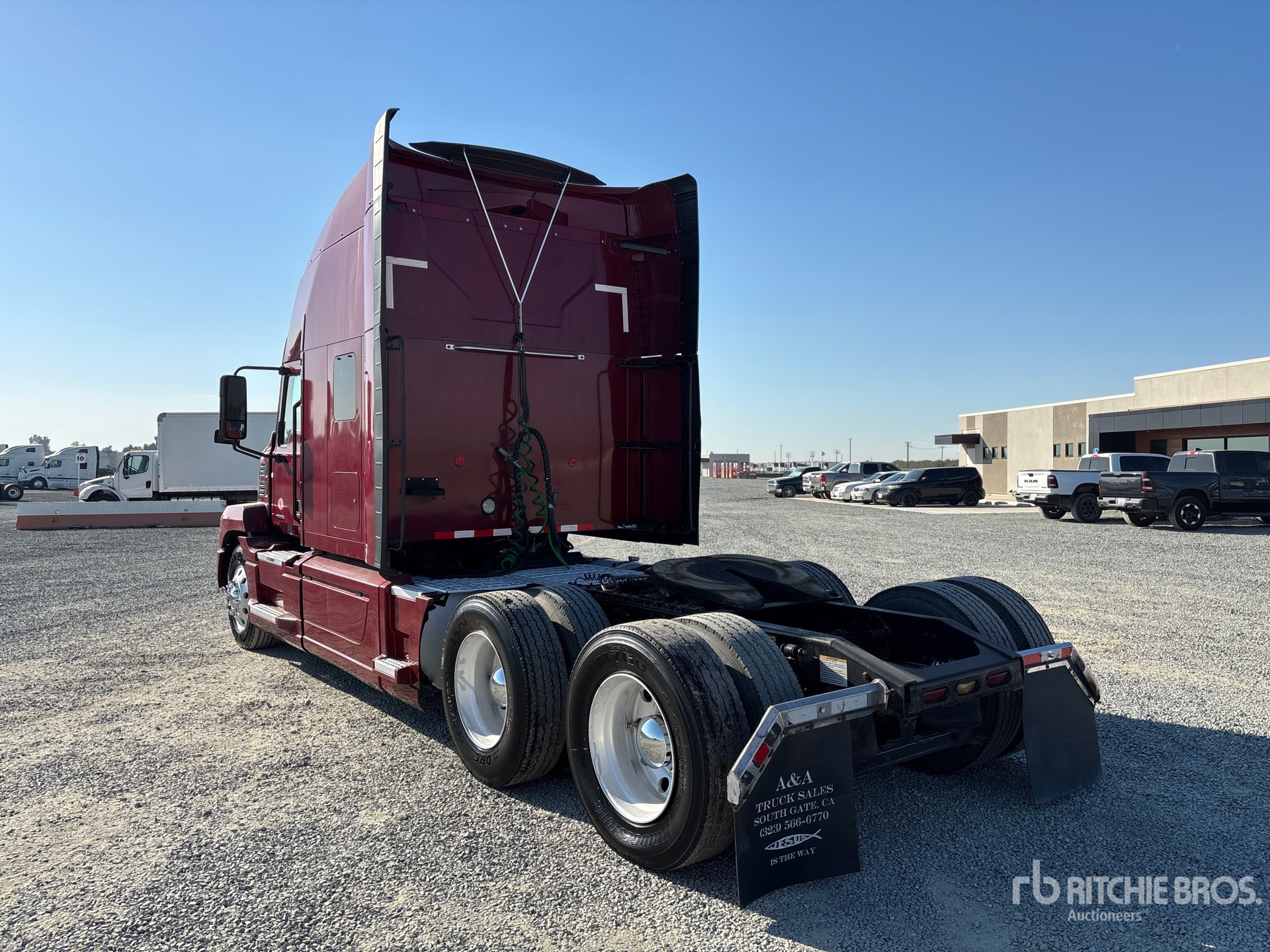 2023 Mack AN64T