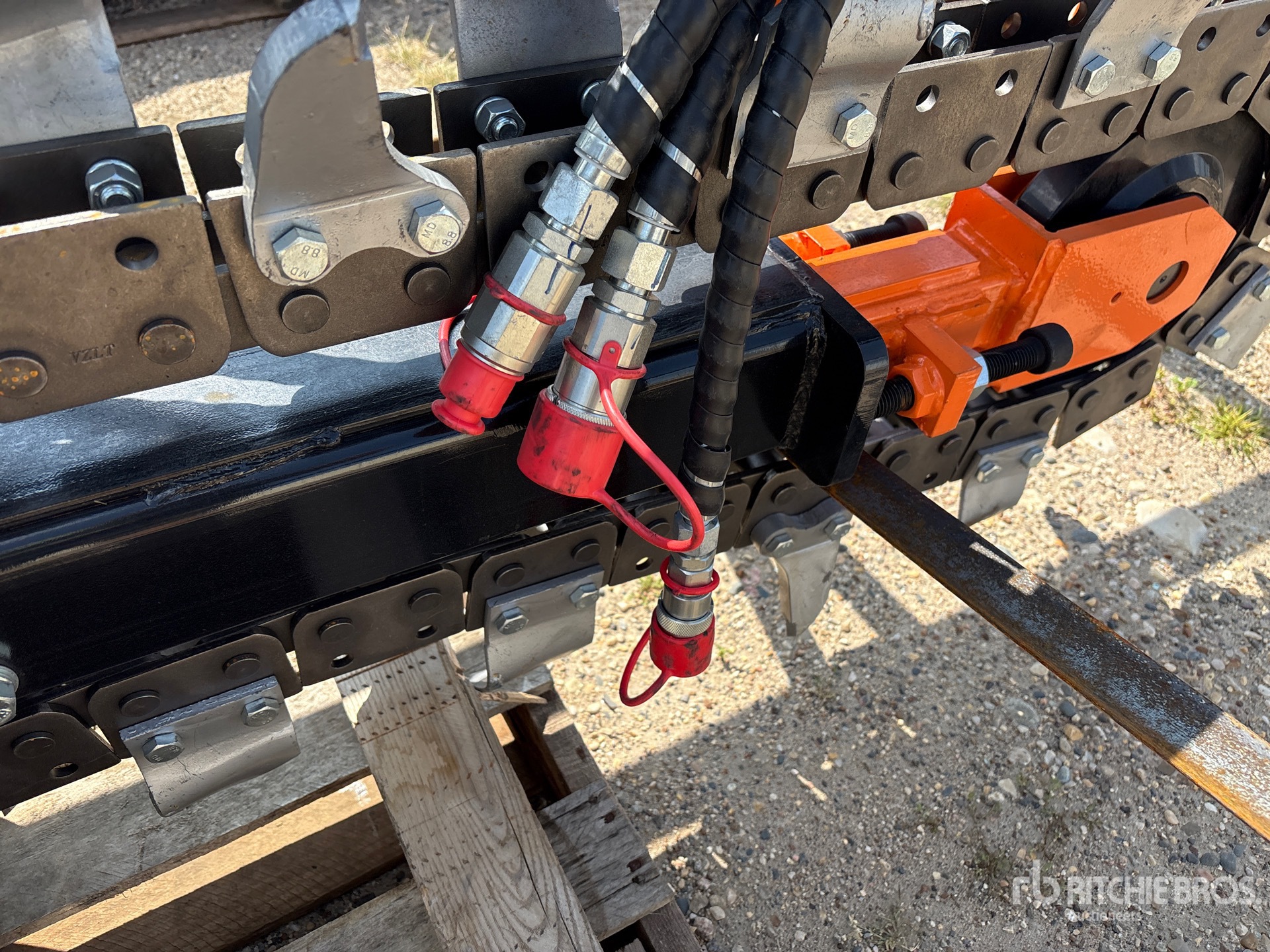 2026 Mower King ECSSCT72