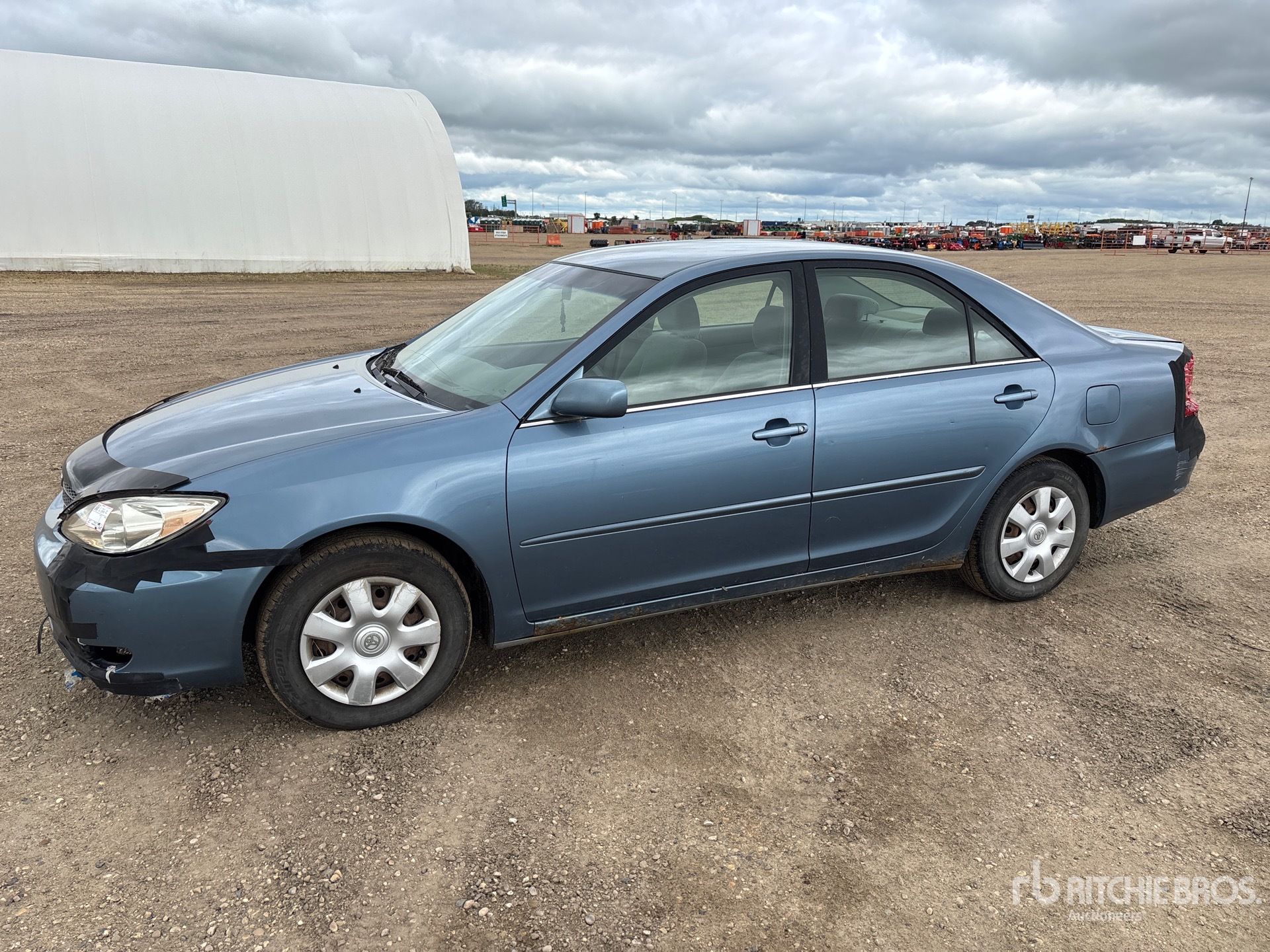 General Appearance with Picture, Left Front Corner
