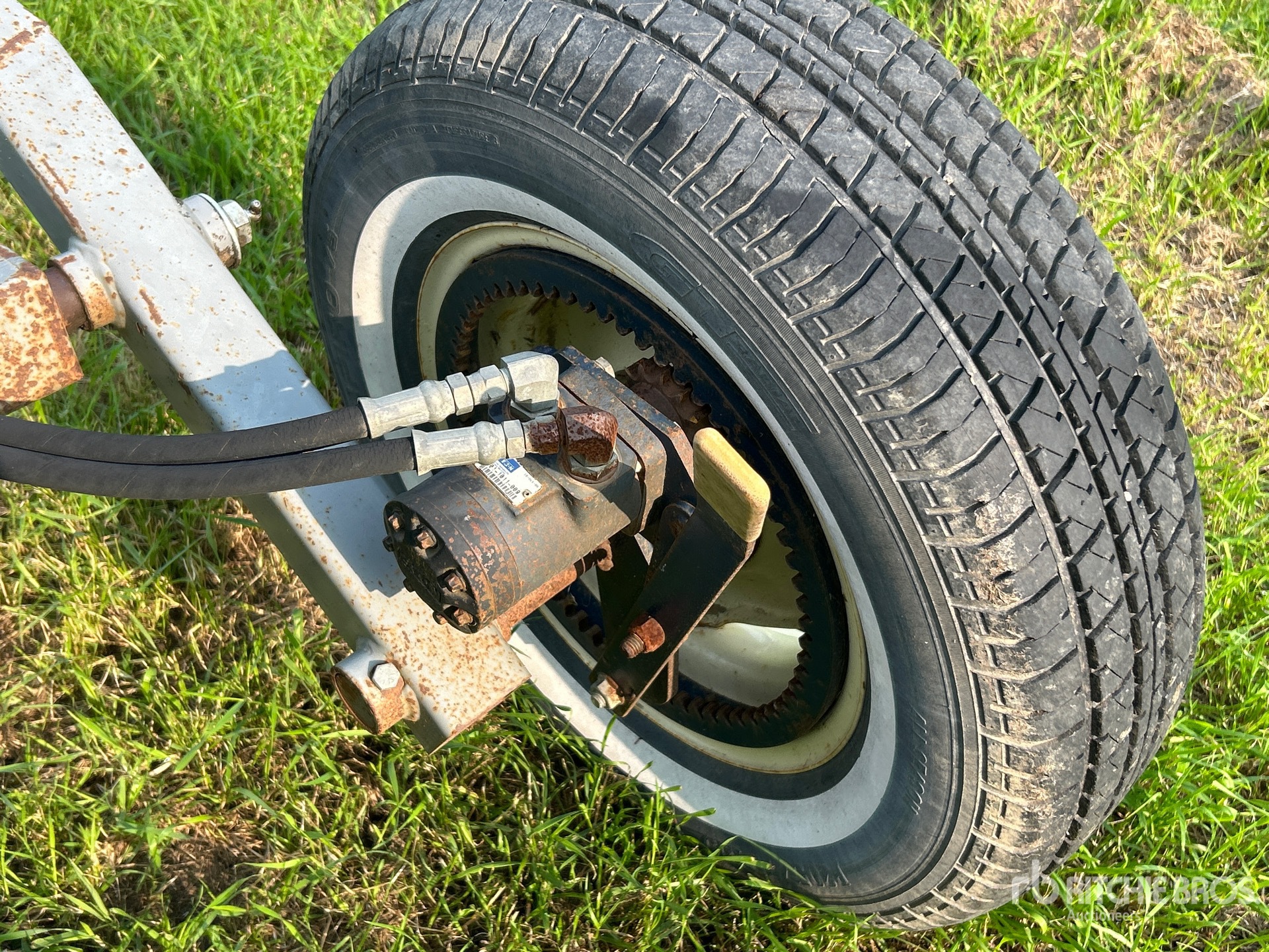 2006 Sakundiak HD8-1400