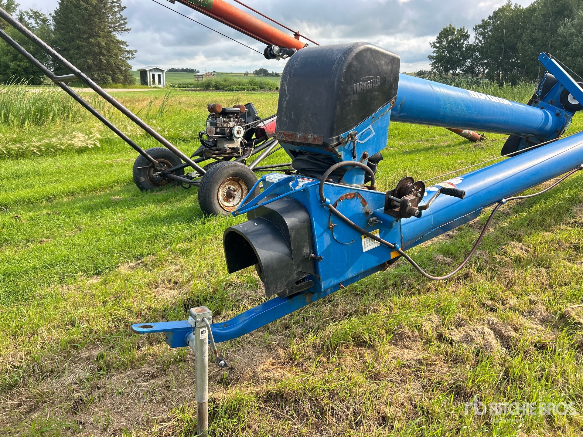 2001 Brandt 1060