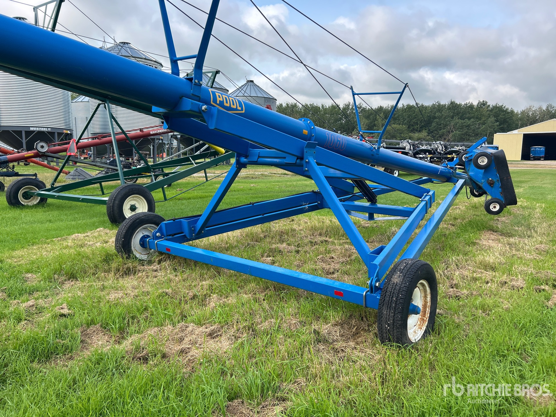 2001 Brandt 1060