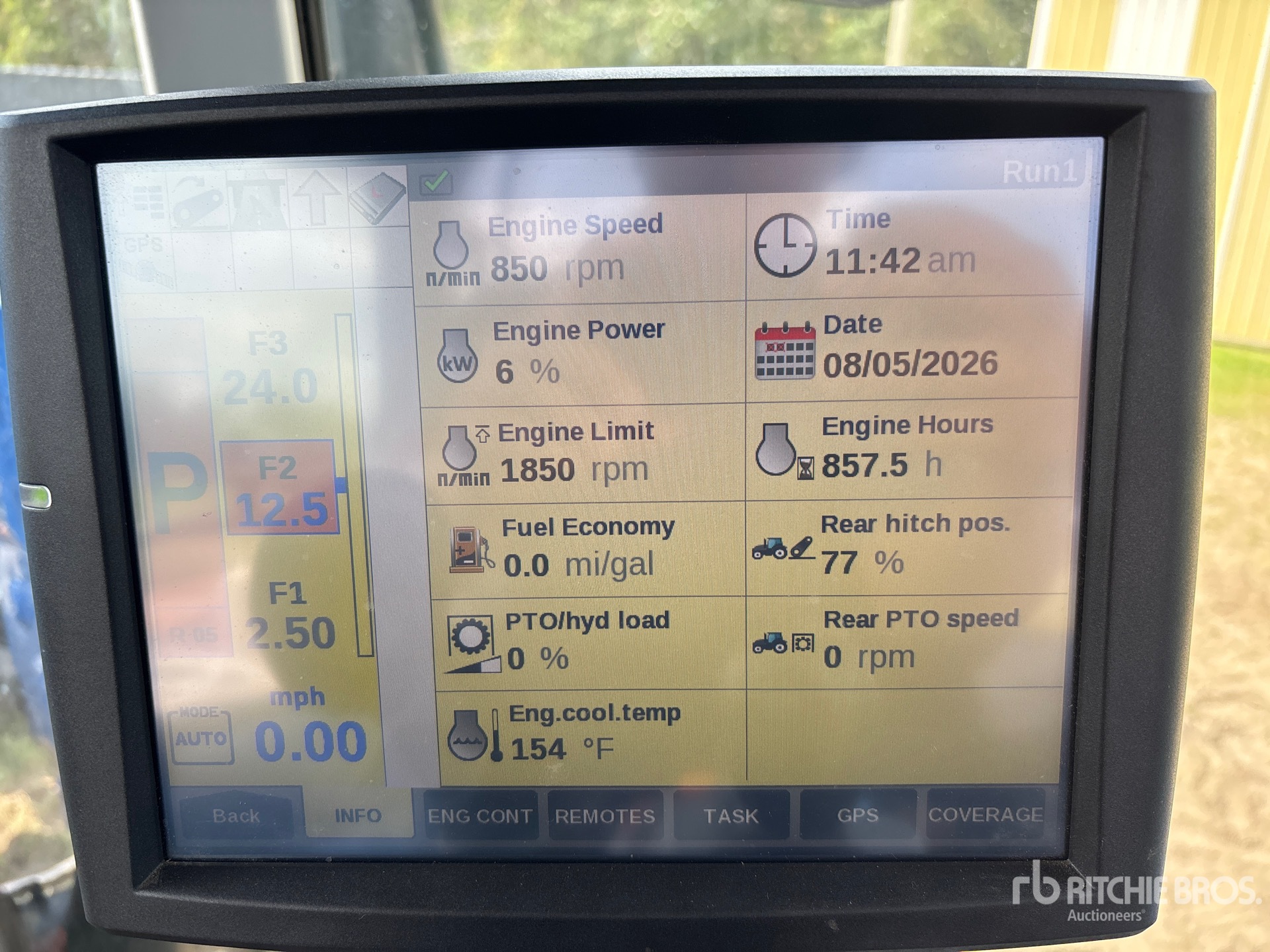 2020 New Holland T7.230