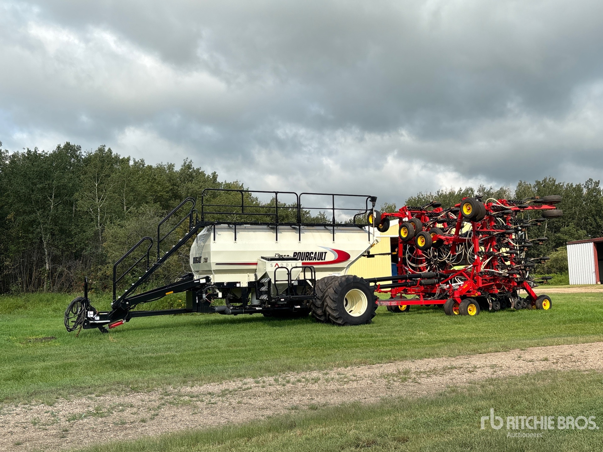 2017 Bourgault 3320 XTC