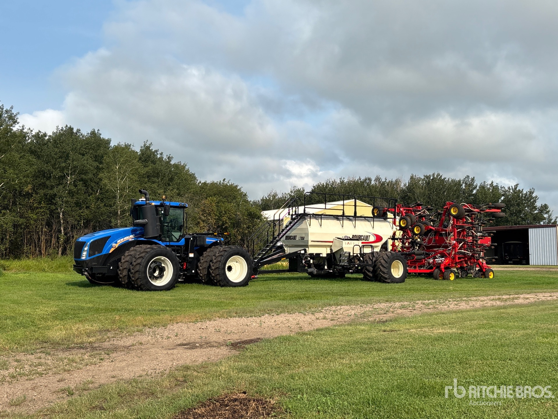 2017 New Holland T9.565