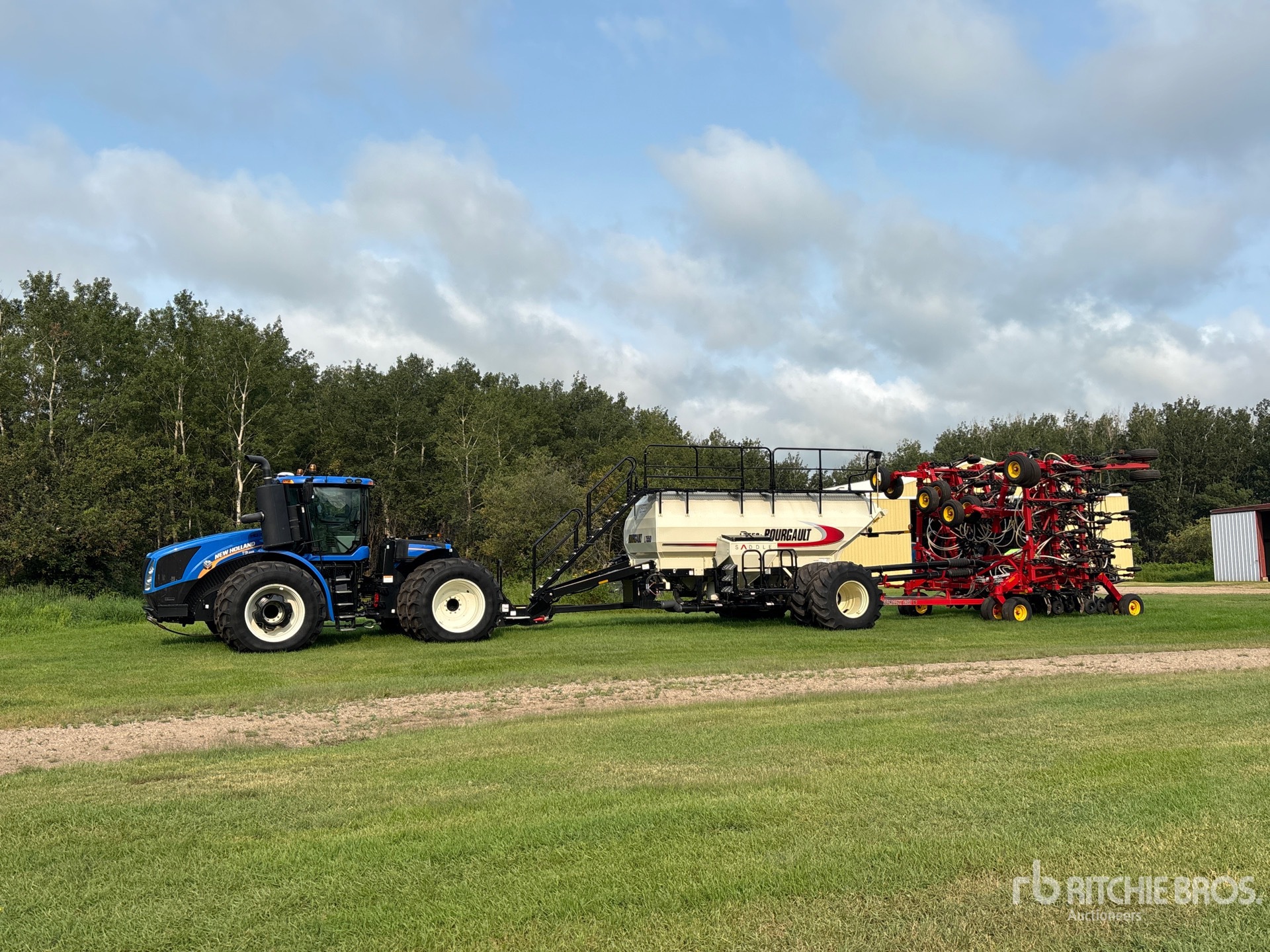 2017 New Holland T9.565