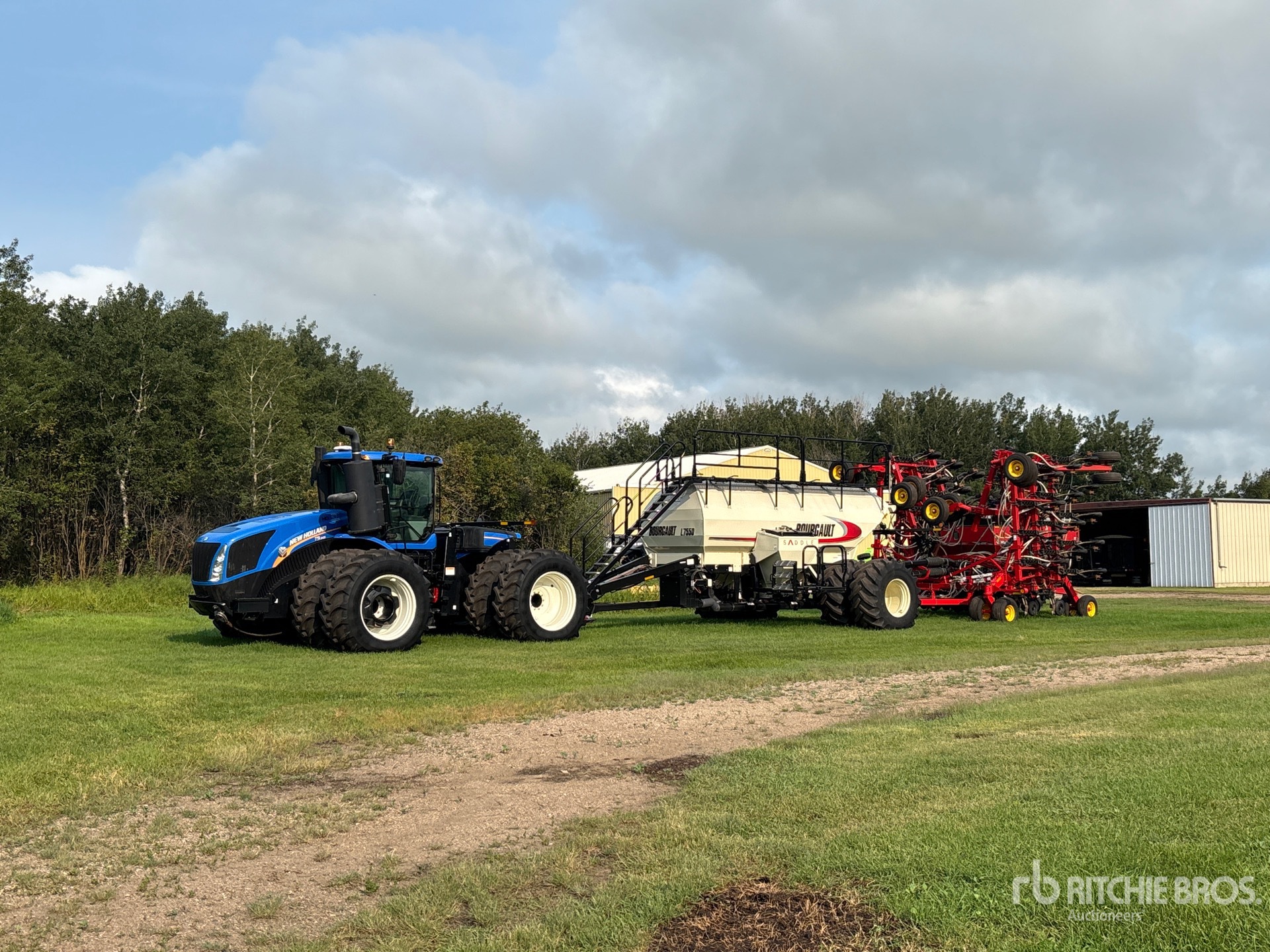 2017 New Holland T9.565