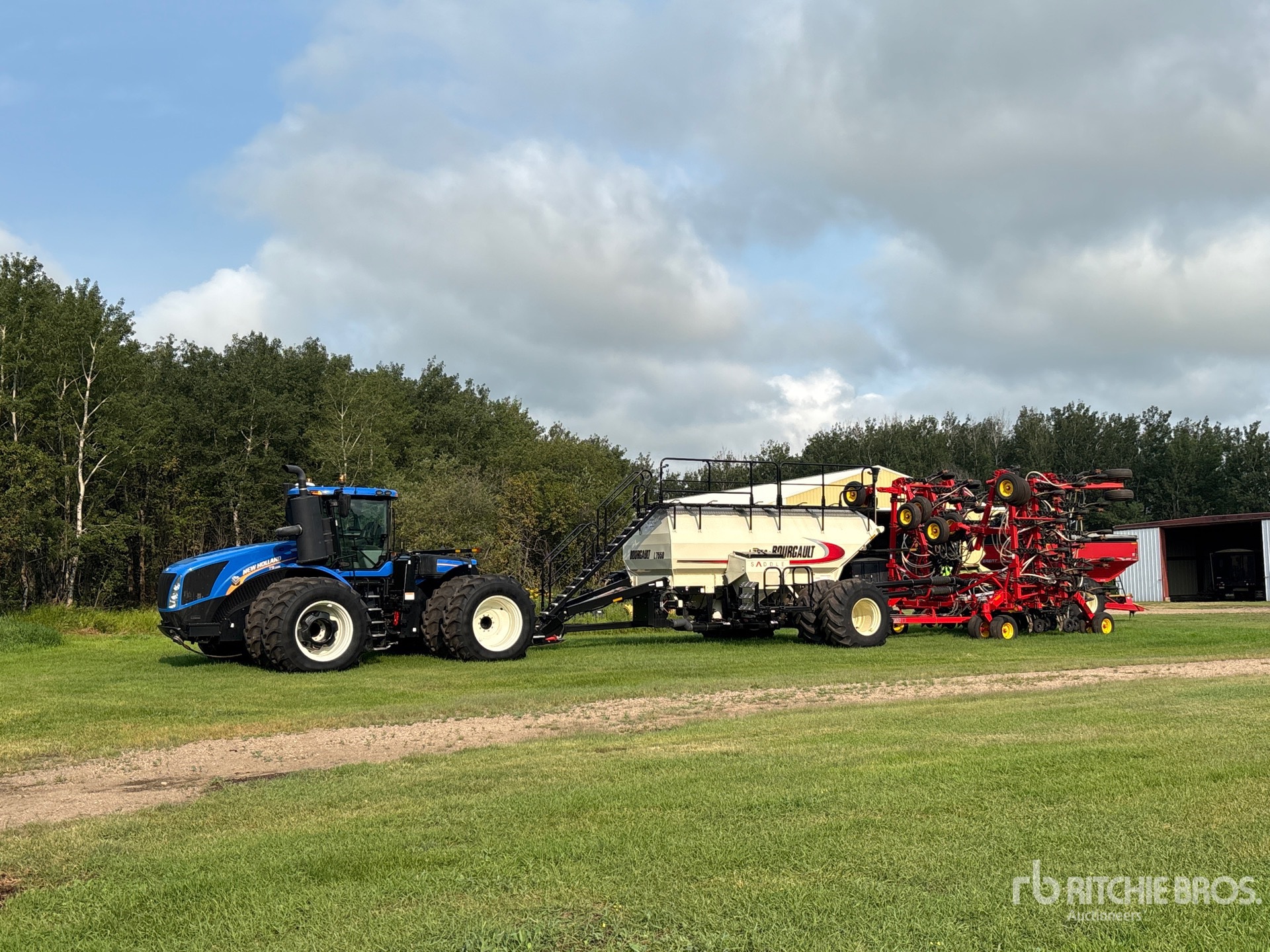 2017 New Holland T9.565